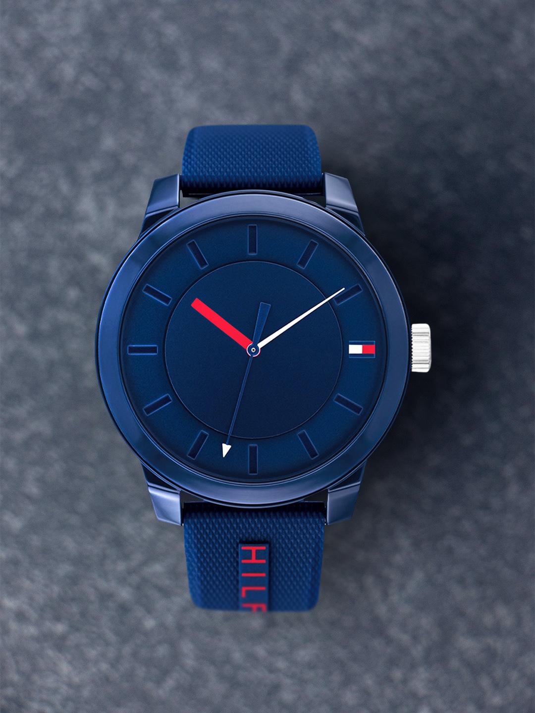 

Tommy Hilfiger Men Blue Analogue Watch TH1791745