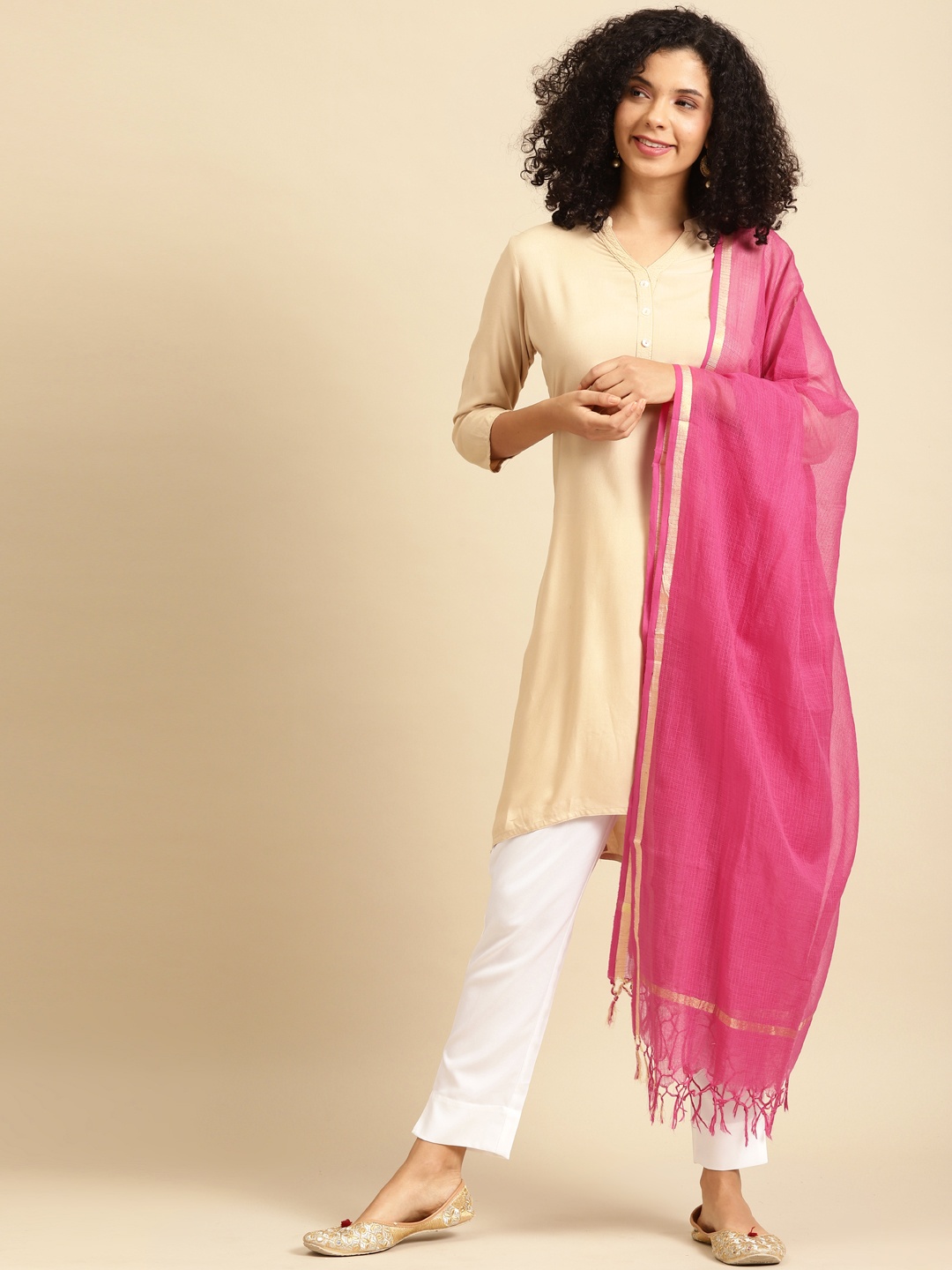 

anayna Magenta Self-Checked Kota Doria Dupatta
