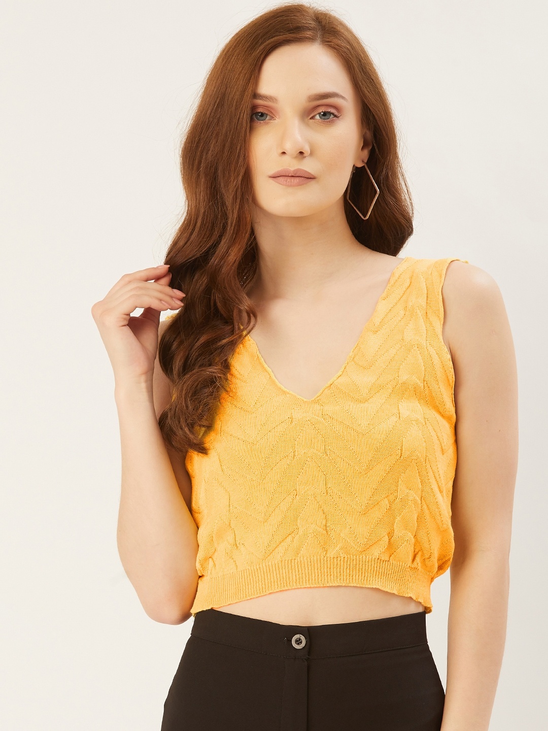 

Trendyol Yellow Geometric Fitted Crop Top