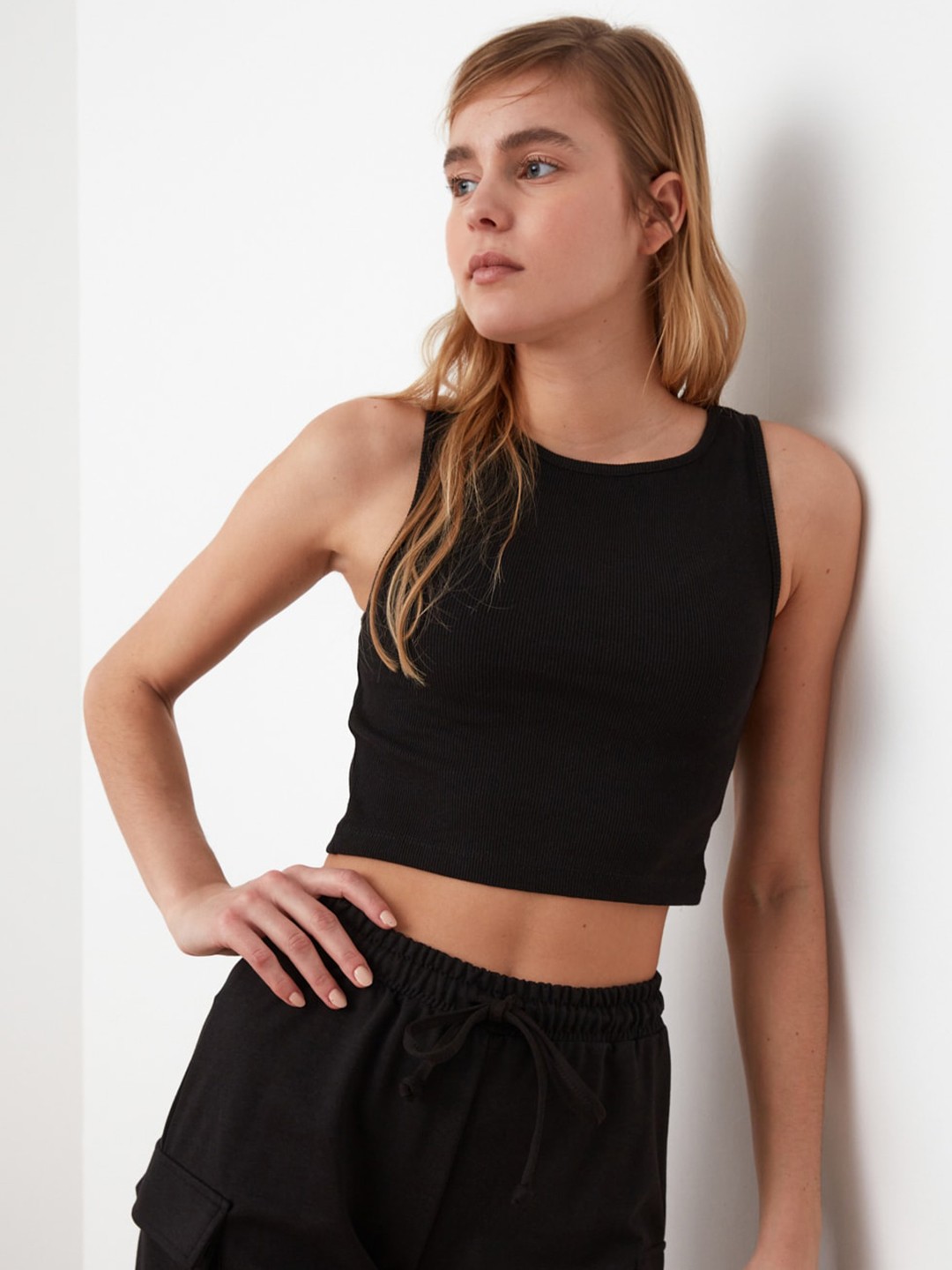 

Trendyol Women Black Top with Trousers