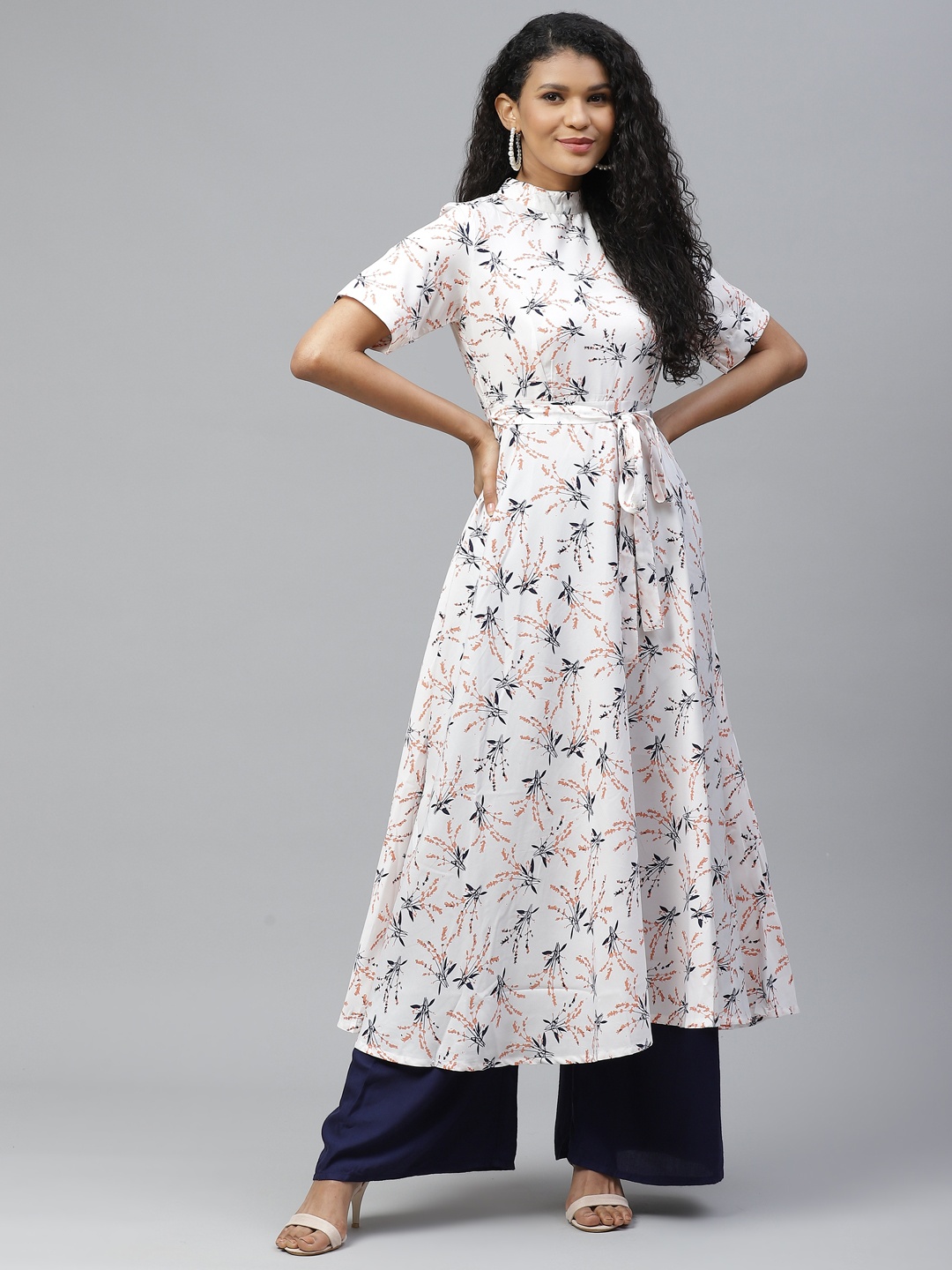 

Poshak Hub Women White & Navy Blue Floral Print A-Line Kurta with Belt