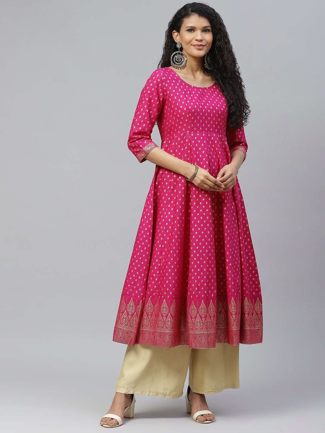 

Poshak Hub Women Magenta & Golden Ethnic Motifs Foil Print Anarkali Kurta with Tie-ups