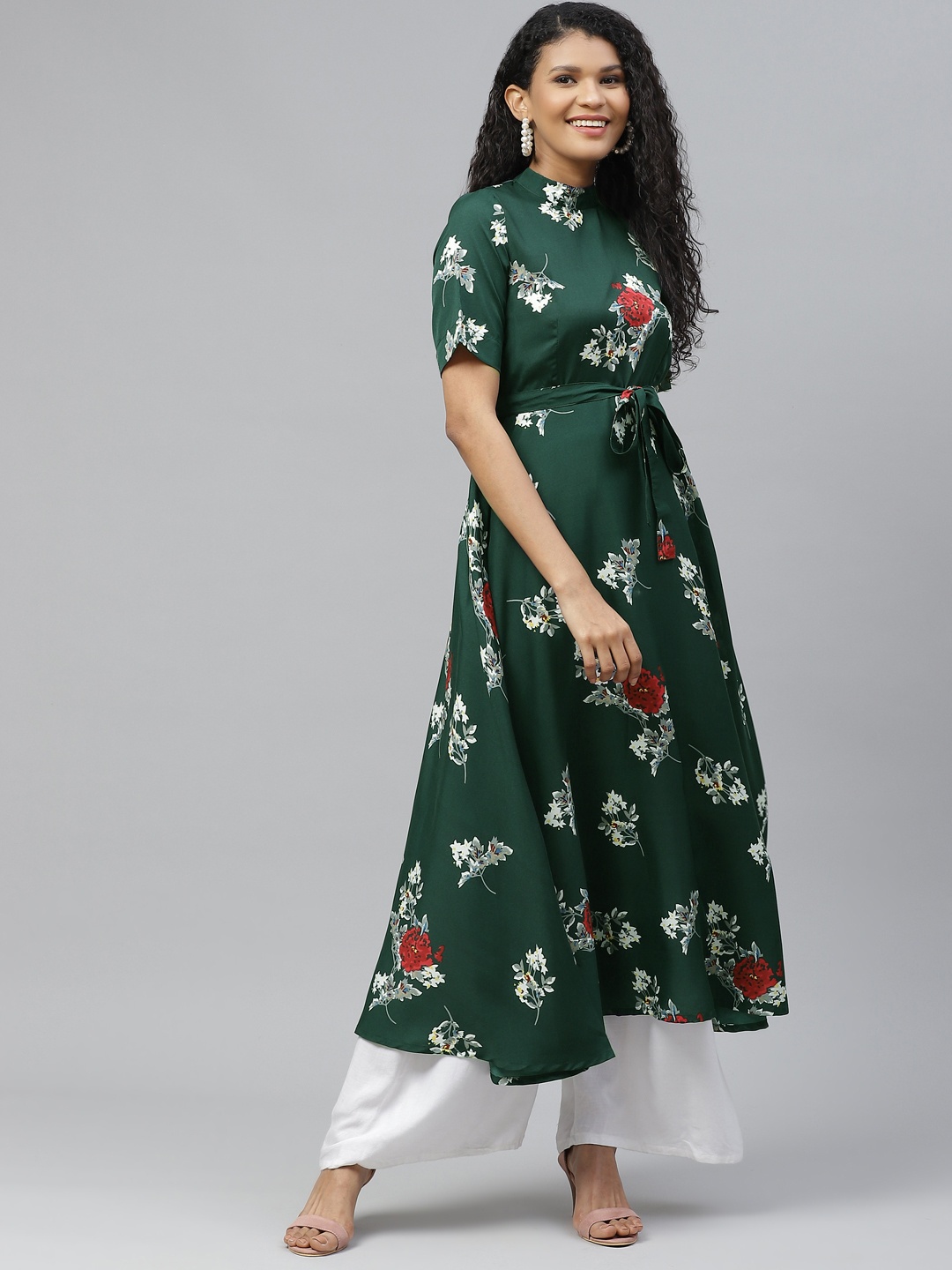 

Poshak Hub Women Green & Red Ethnic Motifs Printed Crepe Kurta