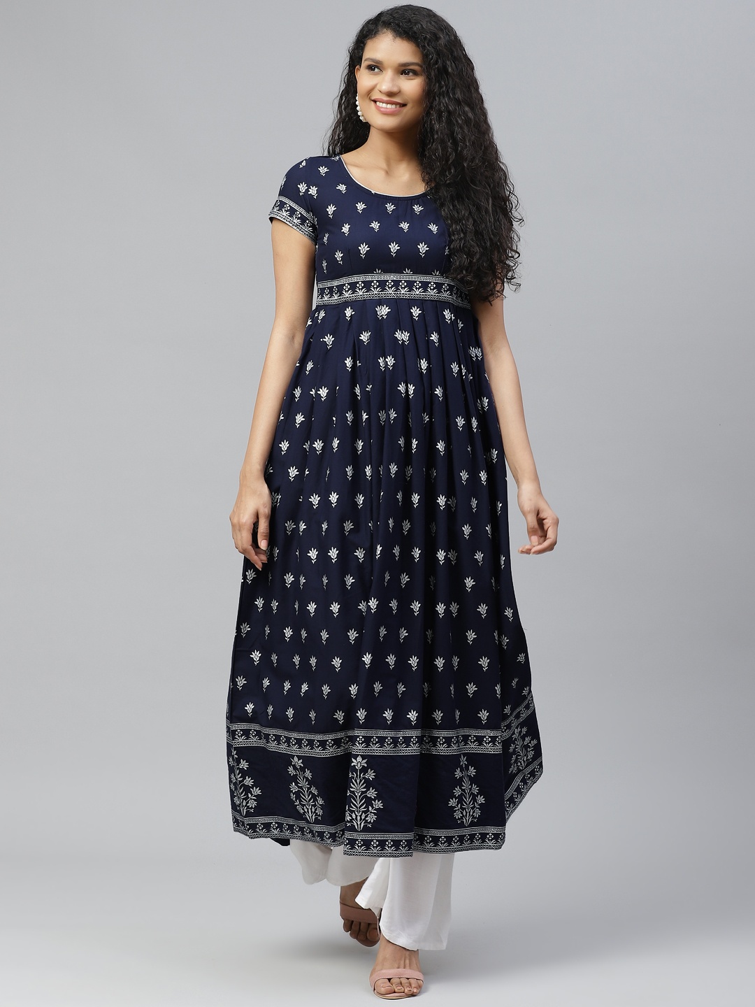 

Poshak Hub Women Navy Blue & Silver Ethnic Motifs Printed Pure Cotton Kurta