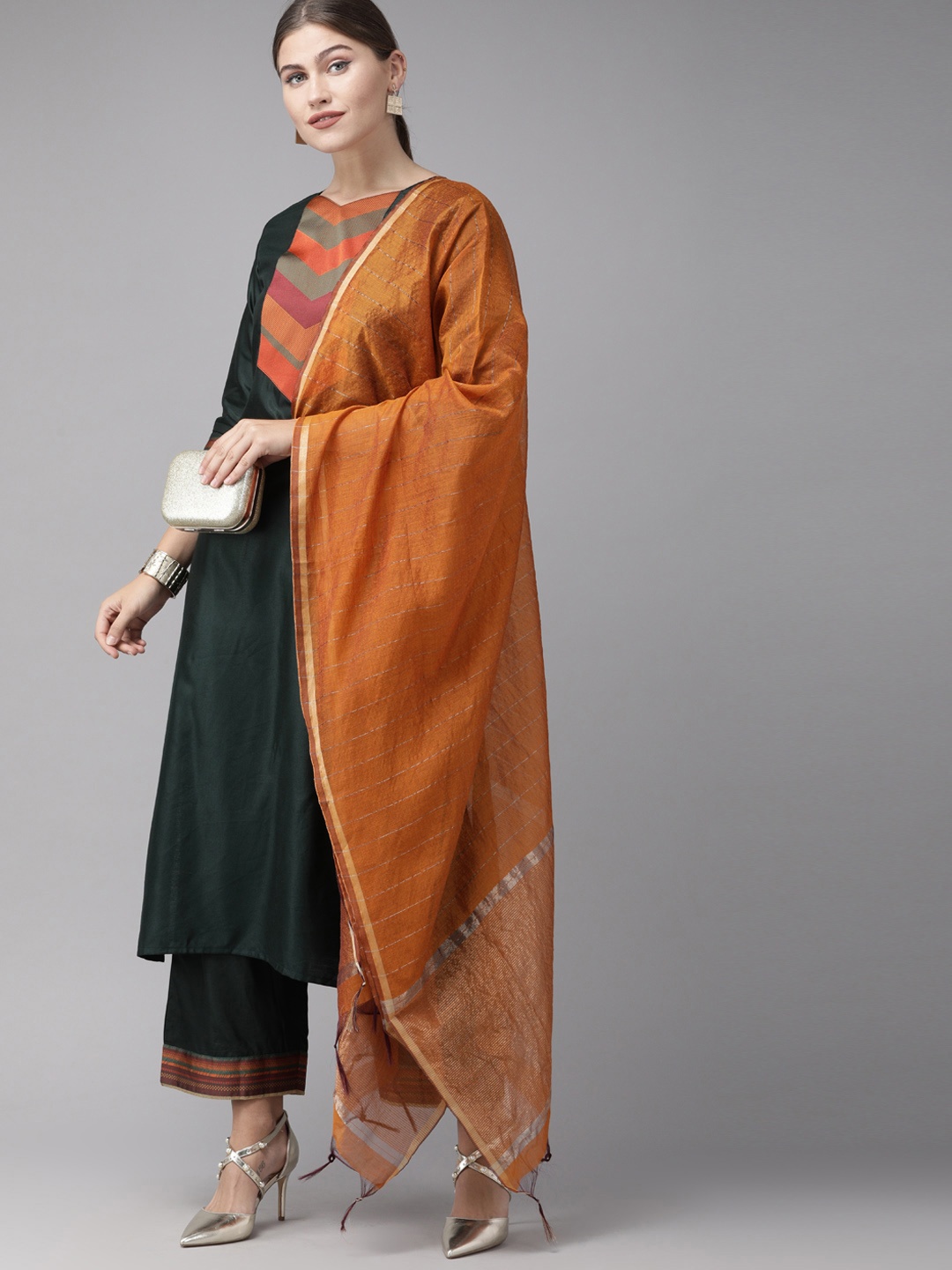 

Indo Era Women Green & Multicoloured Yoke Design Kurta with Palazzos & Dupatta