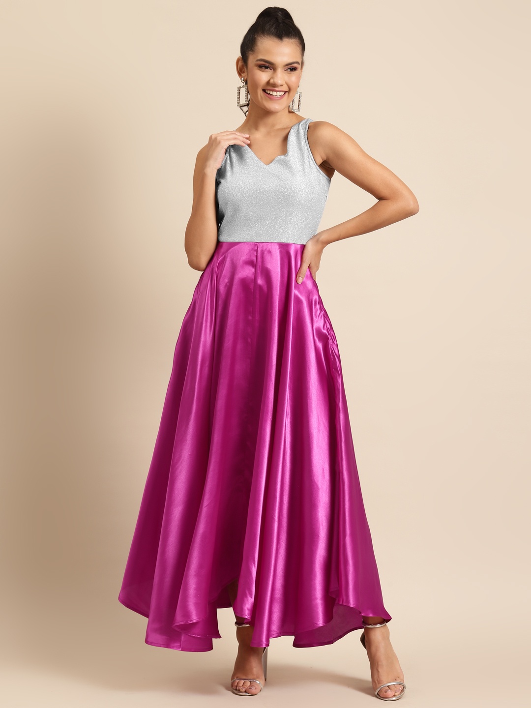 

DODO & MOA Women Pink & Grey Colourblocked Maxi Dress