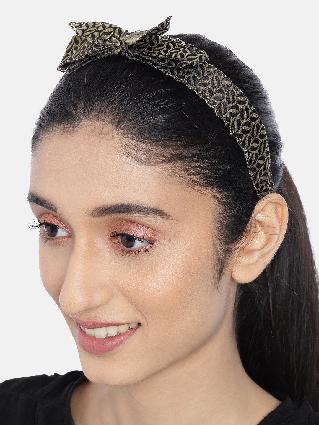 

AccessHer Women Black & Gold Printed Hairband