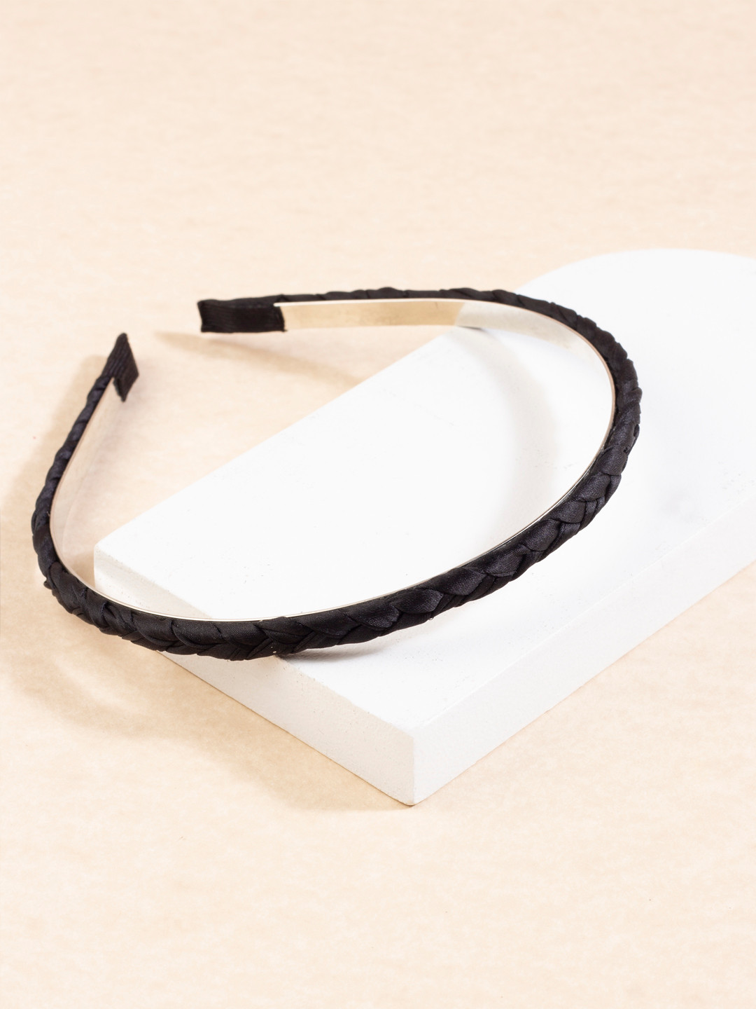 

AccessHer Women Black Hairband
