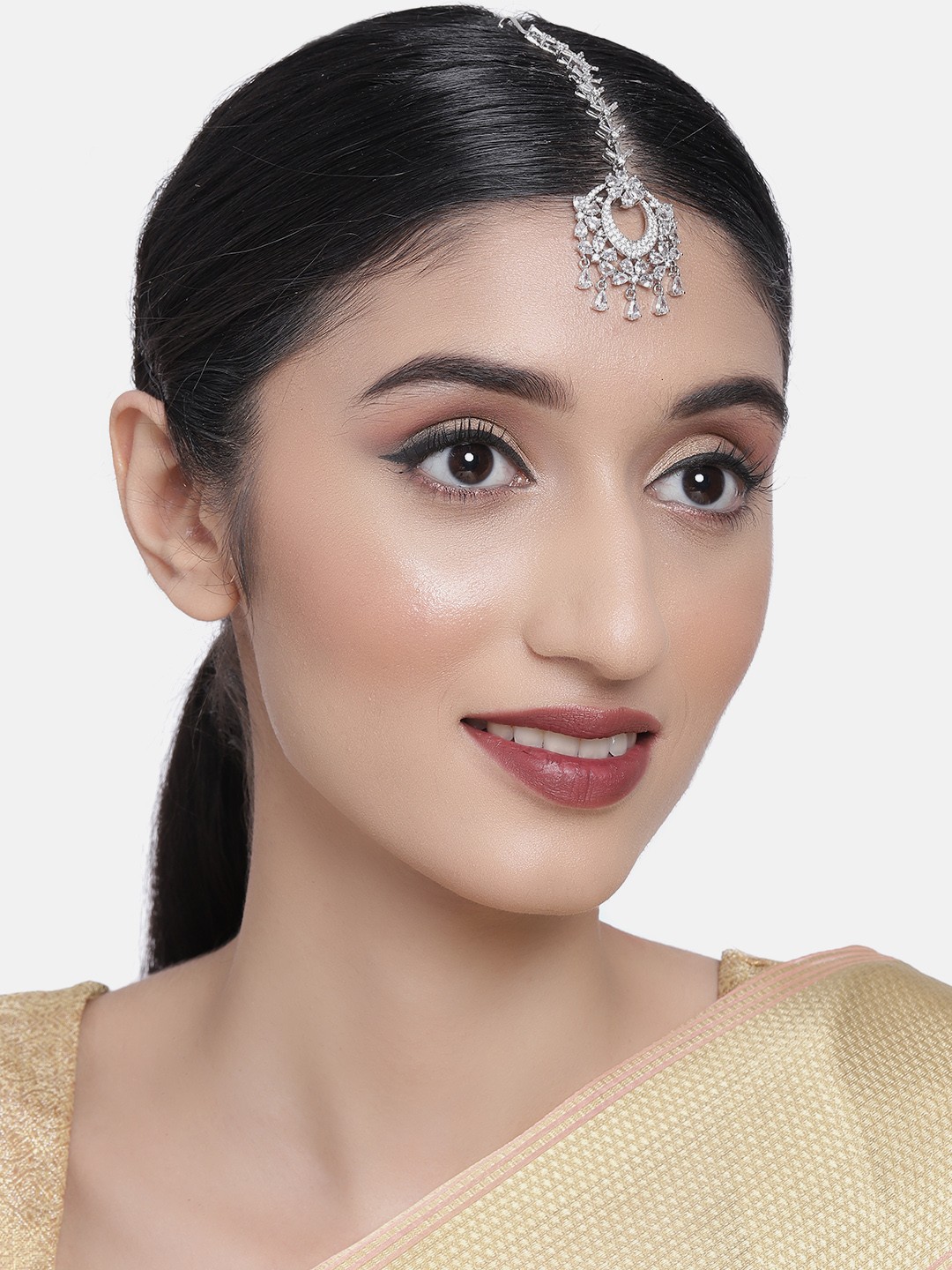

AccessHer White Silver-Plated AD Studded Handcrafted Maang Tika