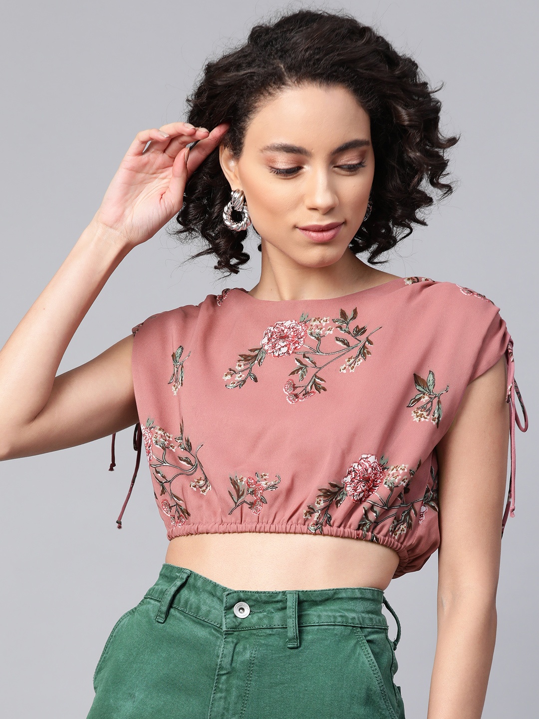 

SASSAFRAS Peppy Pink Floral Print Smocked Crop Top