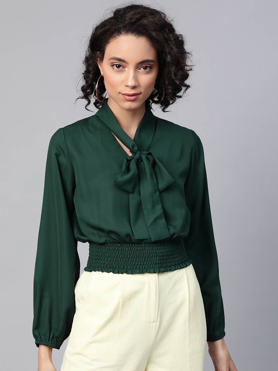 

SASSAFRAS Green Solid Smocked Top