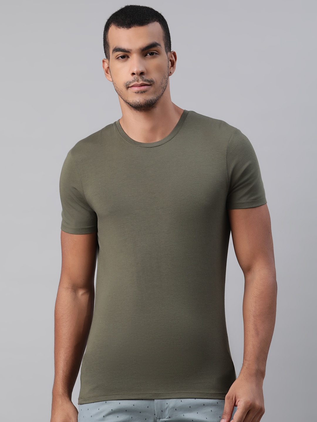 

Marks & Spencer AUTOGRAPH Men Olive Green Solid Innerwear T-Shirt Vest