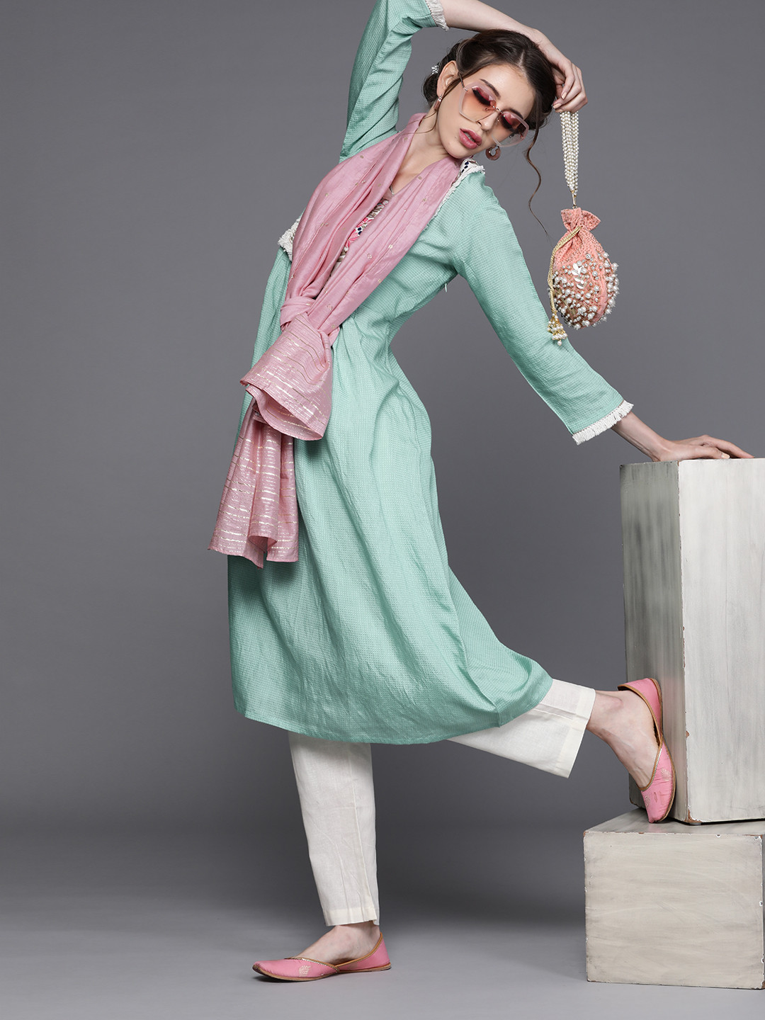 

Inddus Women Sea Green & Off-White Yoke Design Kurta with Trousers & Dupatta