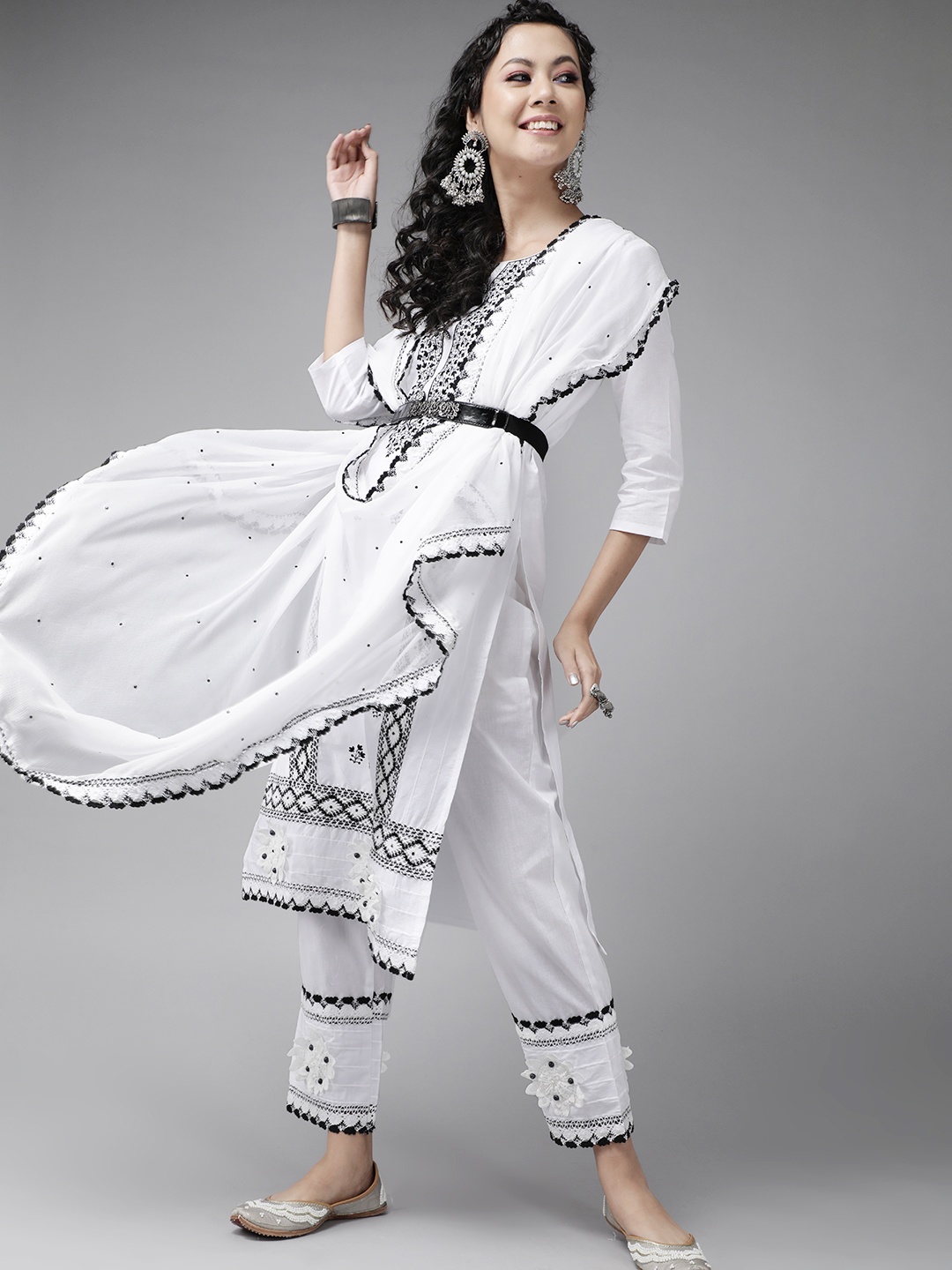 

Ishin Women White & Black Embroidered Kurta with Trousers & Dupatta