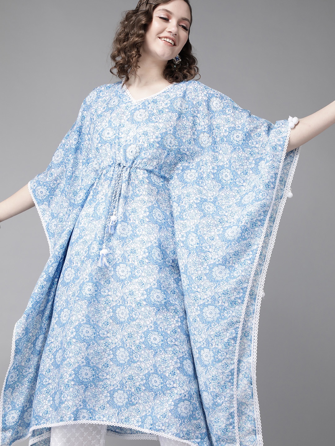 

Ishin Women Blue & White Floral Block Print Cotton Kaftan Kurta with Trousers