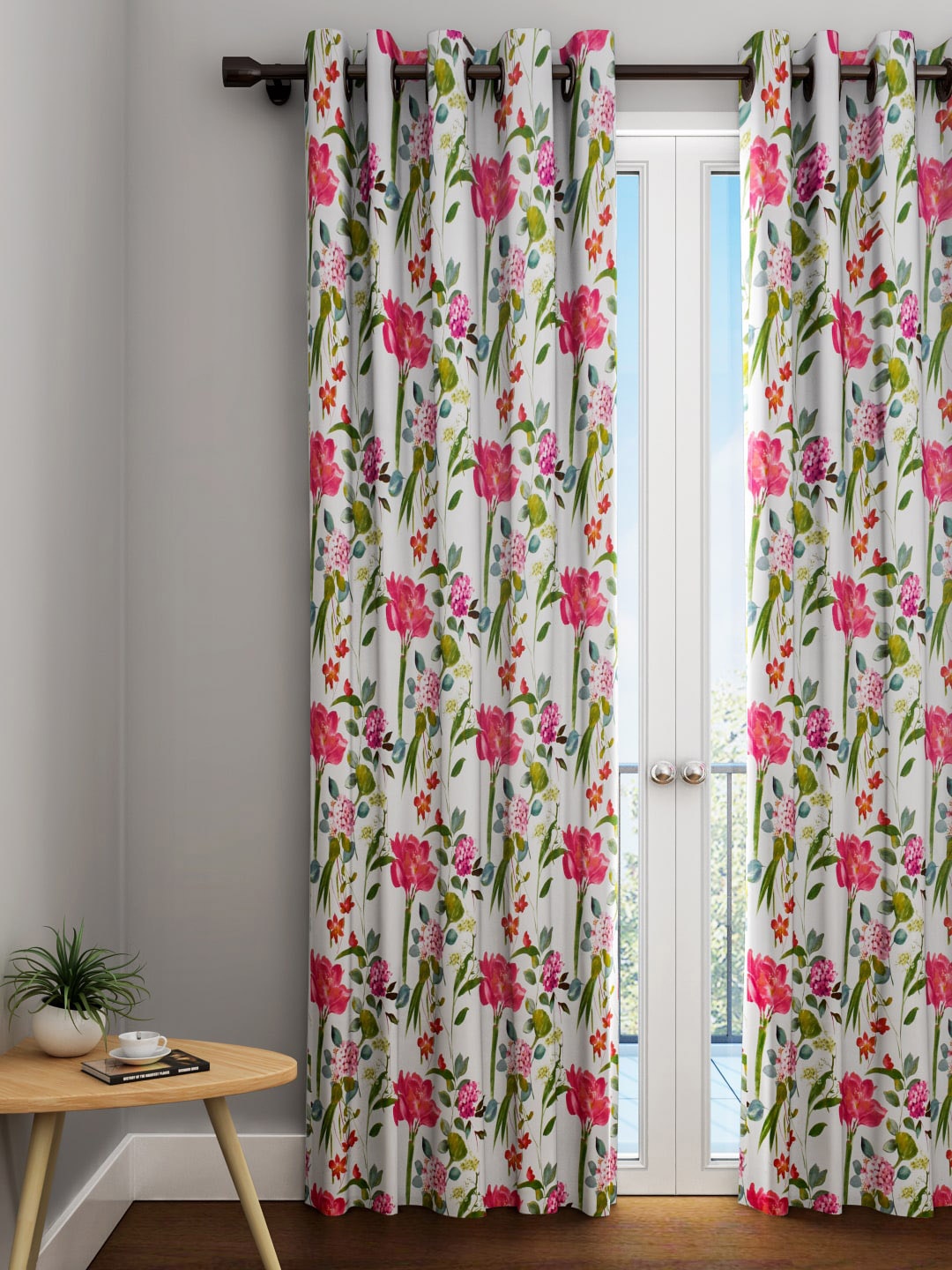 

URBAN DREAM White Single Curtain