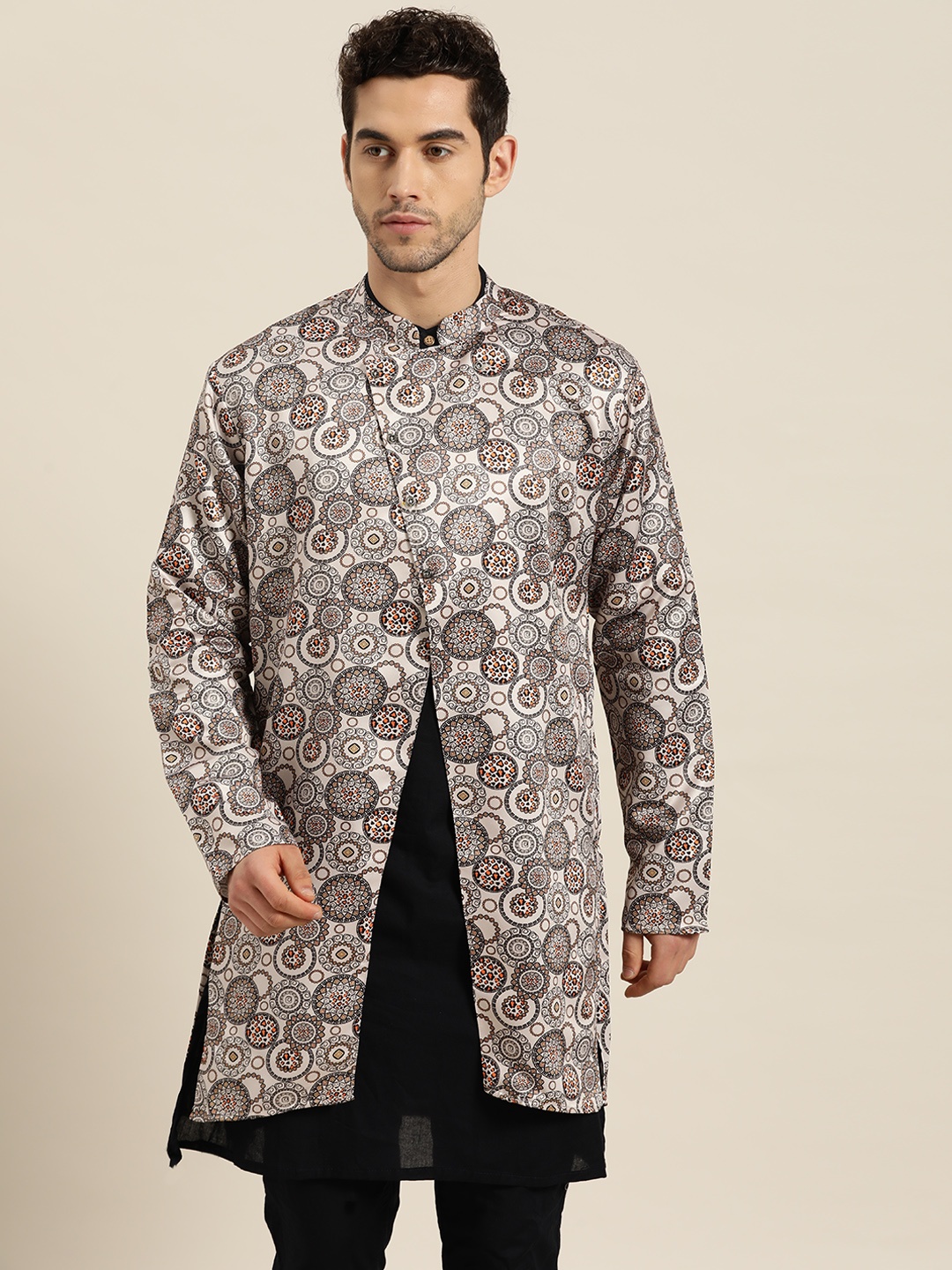 

SOJANYA Men Off-White & Black Ethnic Print Longline Tailored Jacket