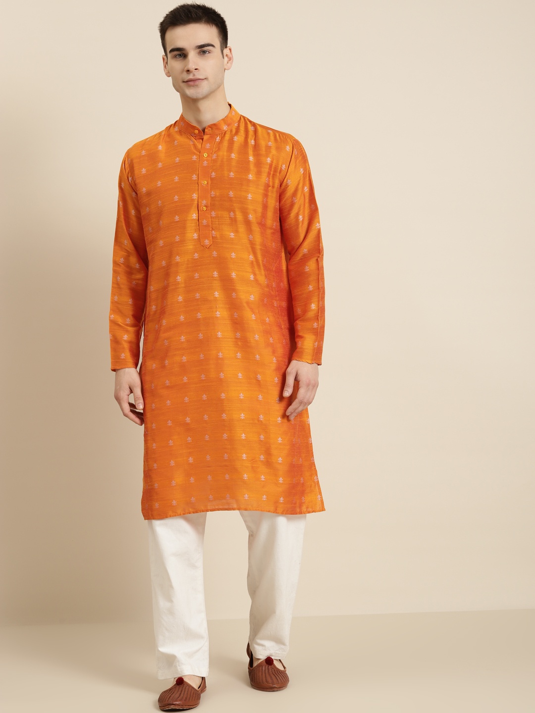 

SOJANYA Men Orange & Silver Ethnic Motif Woven Design Jacquard Kurta
