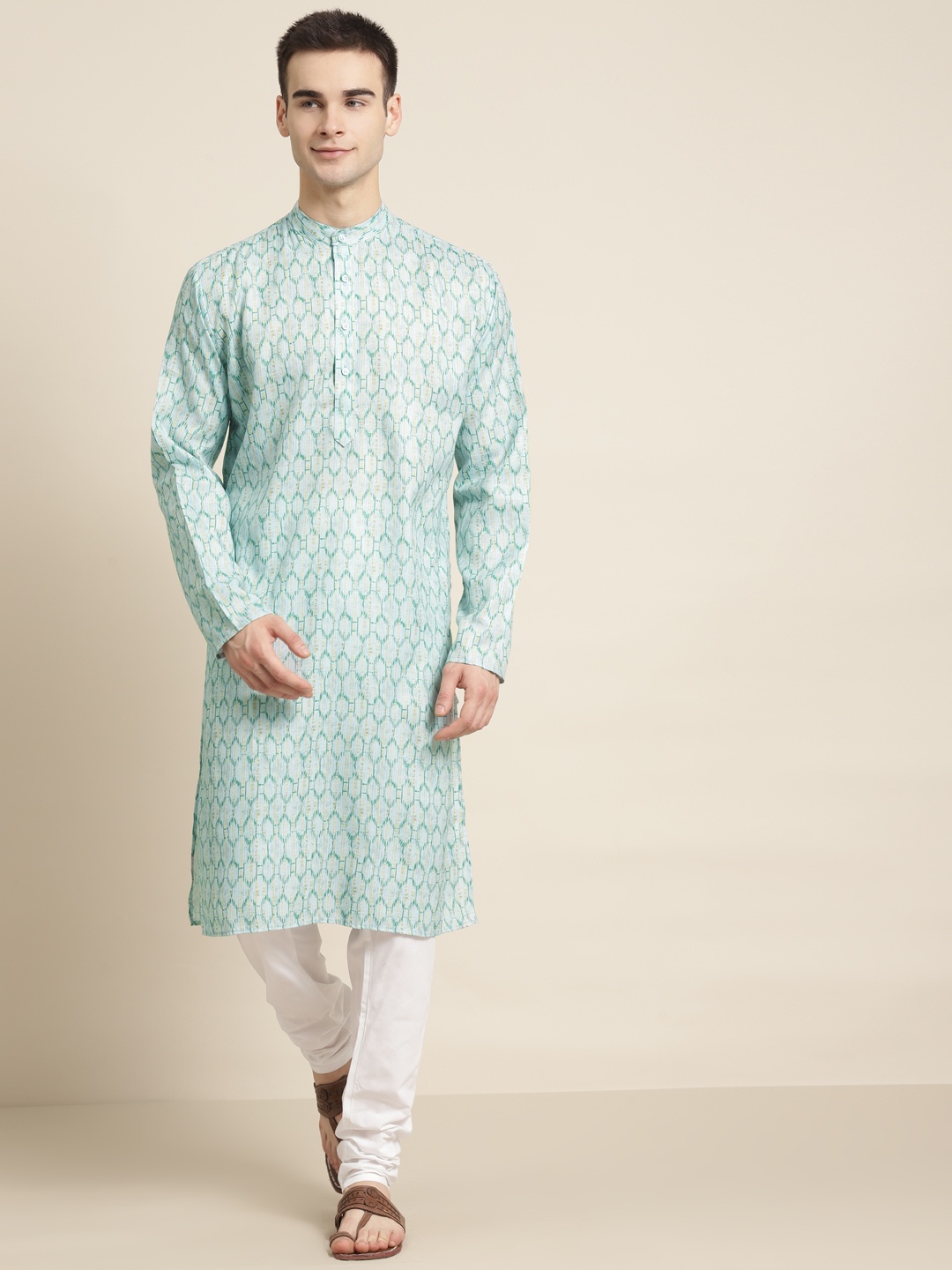 

SOJANYA Men Blue & Green Printed Cotton Kurta with Churidar