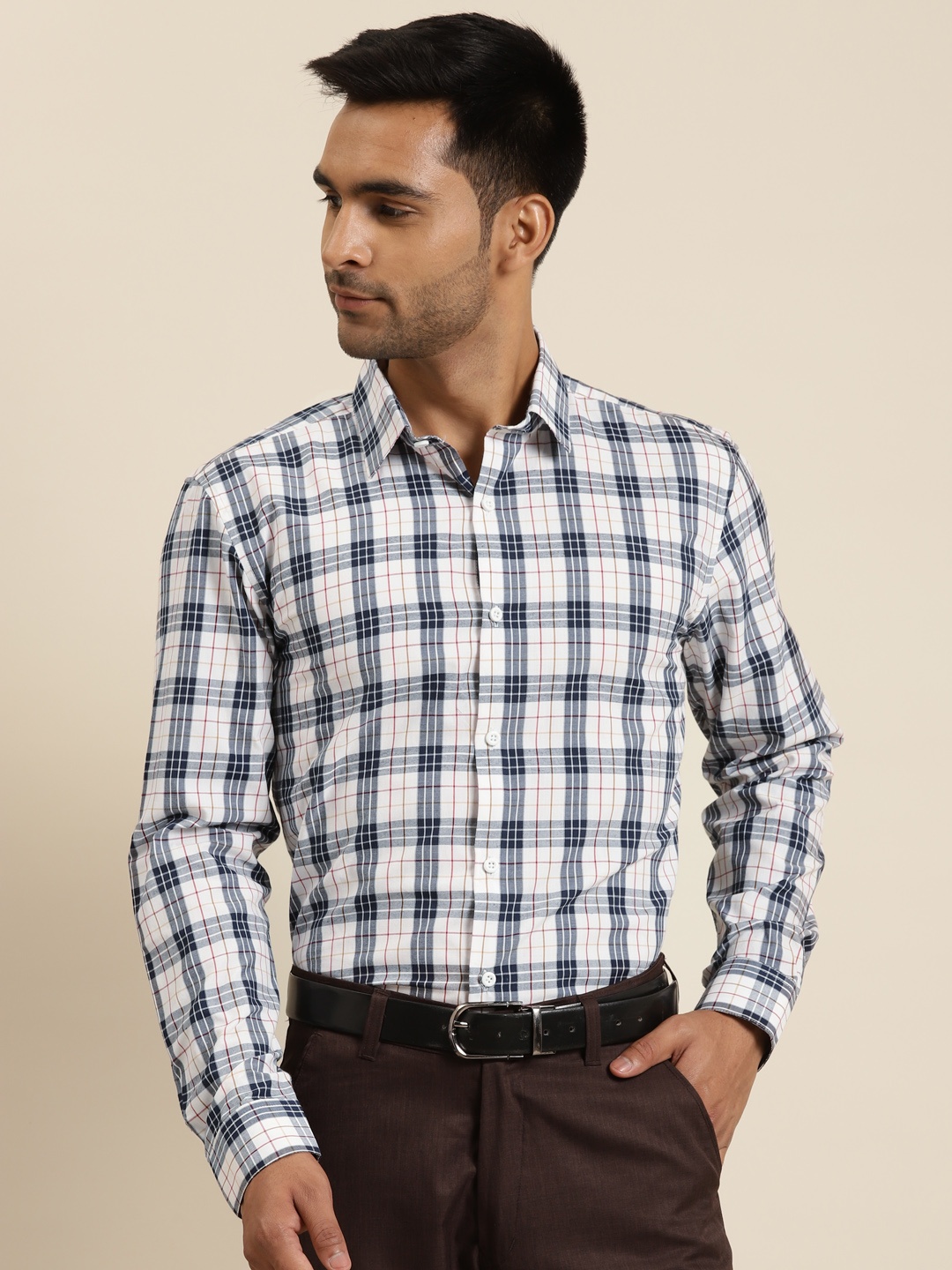 

SOJANYA Men White & Navy Blue Checked Regular Fit Cotton Formal Shirt