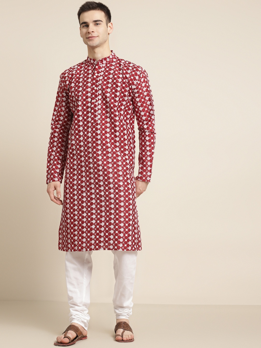

SOJANYA Men Maroon & White Embroidered Kurta with Churidar