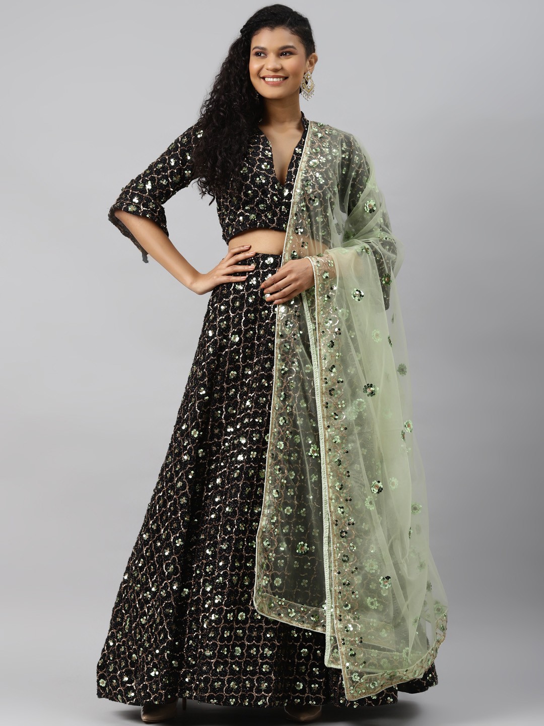 

Readiprint Fashions Black & Green Embellished Semi-Stitched Lehenga & Unstitched Blouse with Dupatta