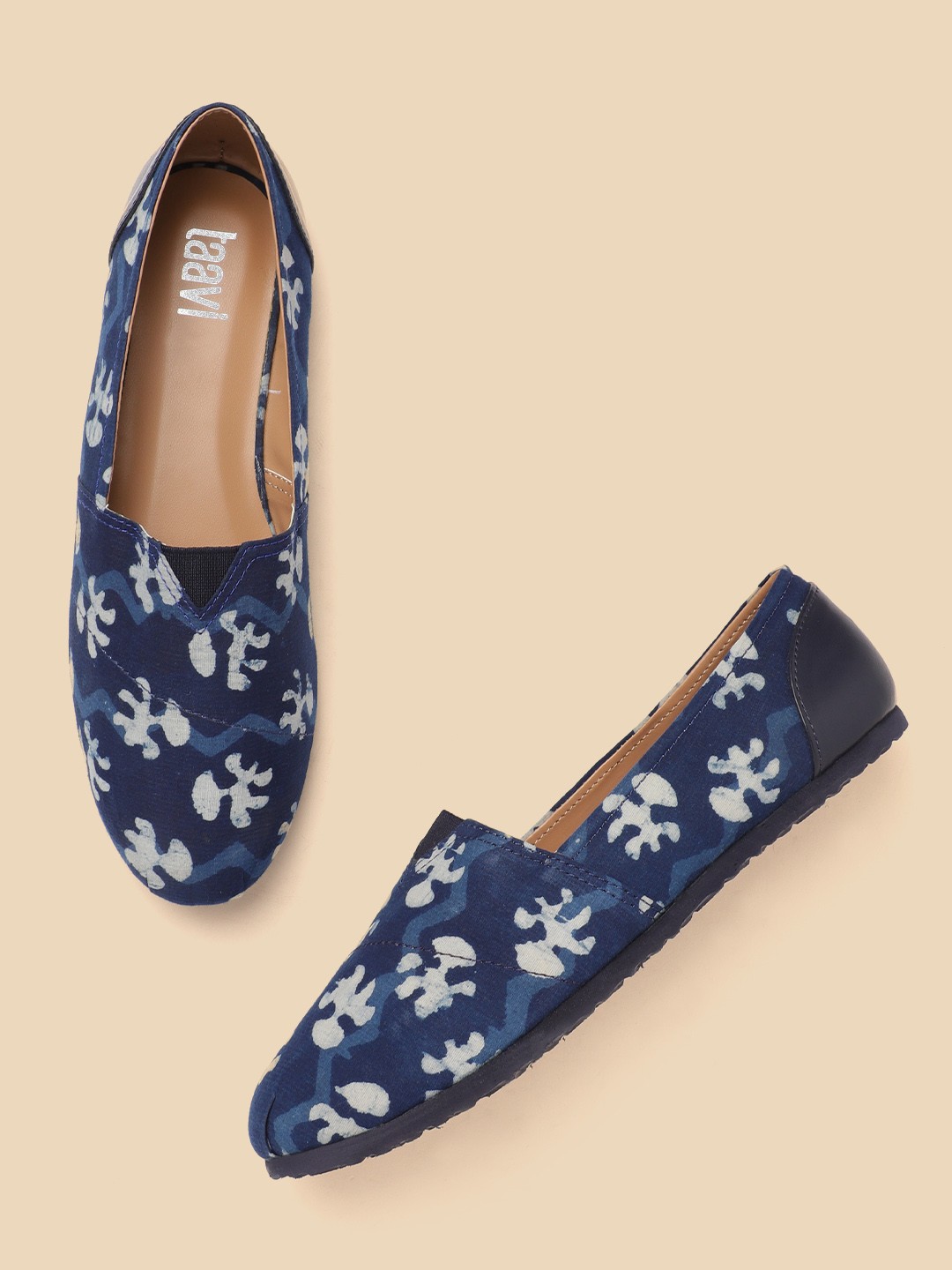 

Taavi Women Navy Blue & White Ethnic Motif Print Handcrafted Espadrilles
