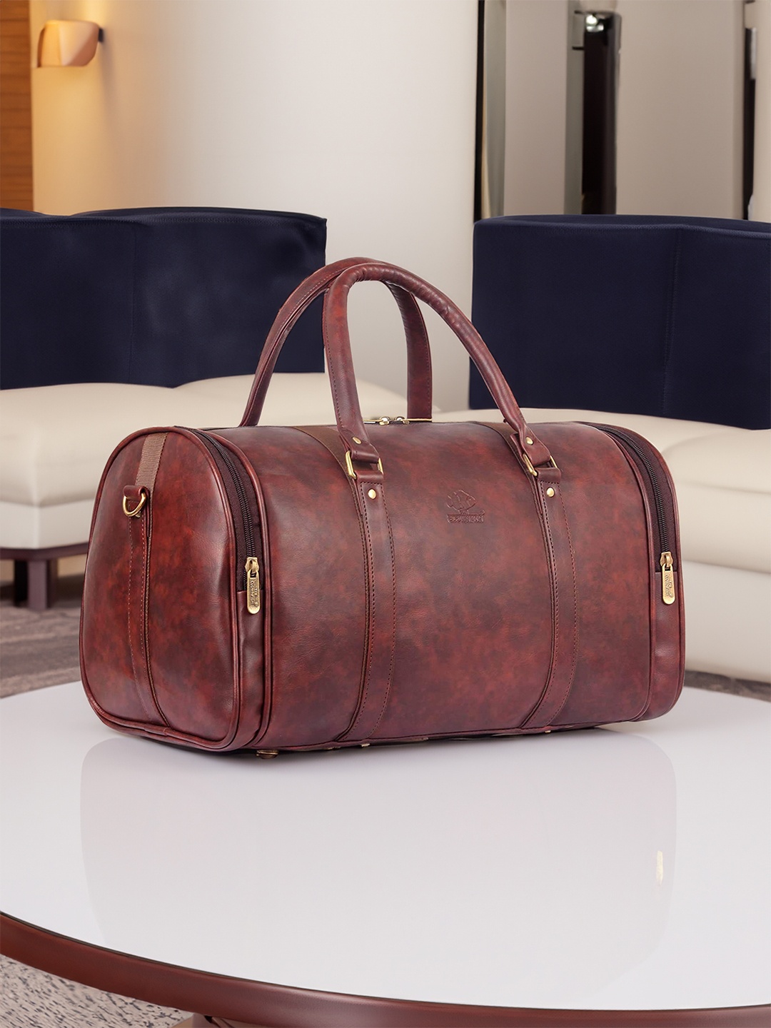 

THE CLOWNFISH Ranger Maroon Solid Vegan Leather Duffel Bag