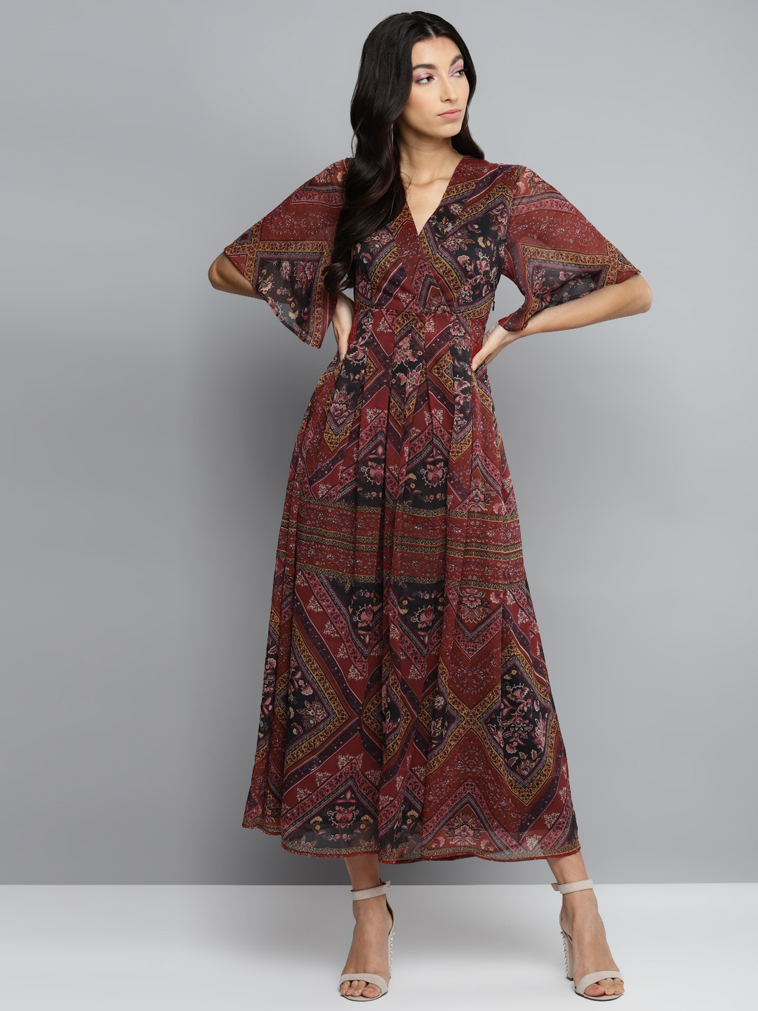 

Femella Women Maroon & Black Printed Maxi Dress