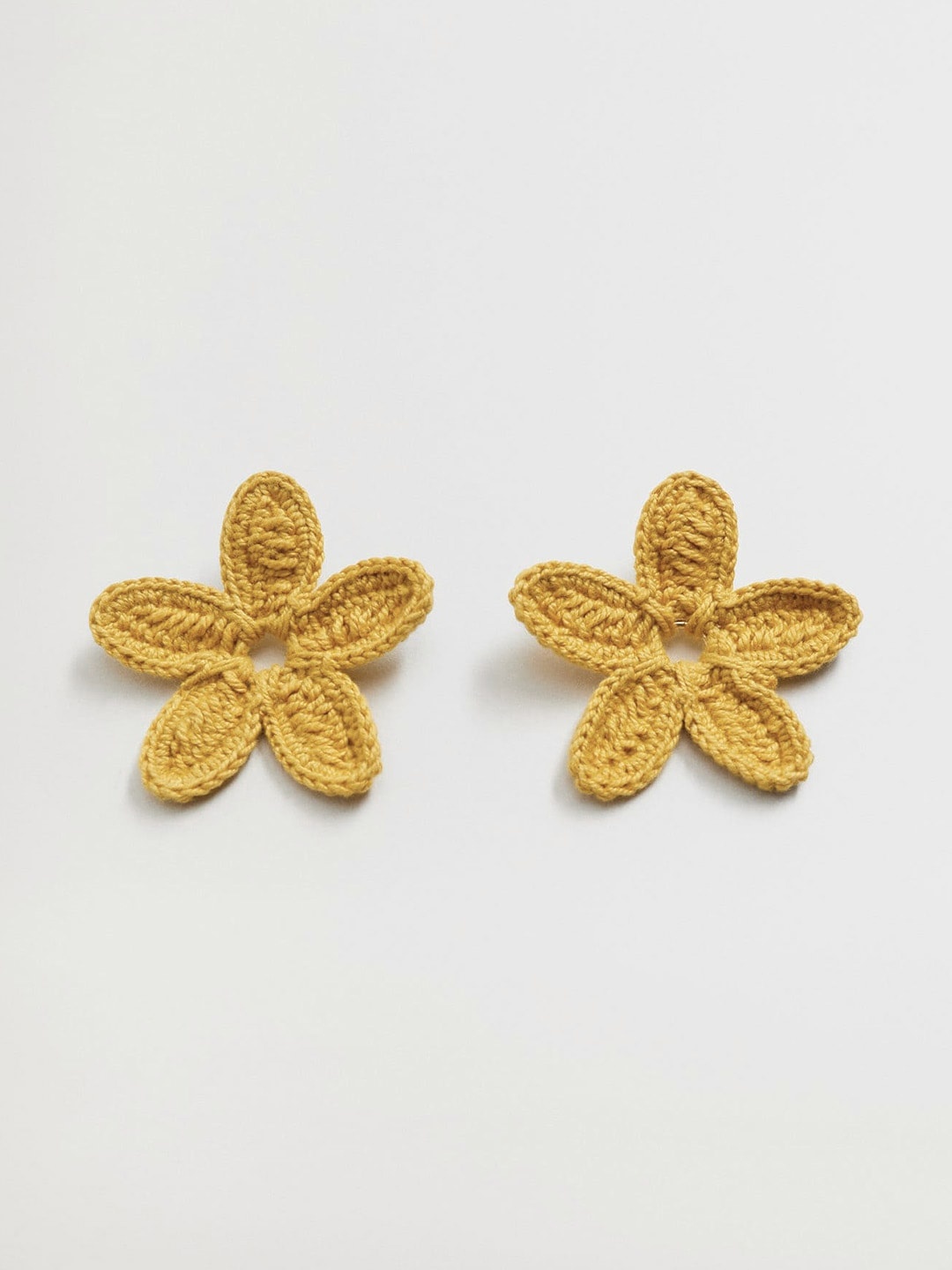 

MANGO Mustard Yellow Crochet Floral Drop Earrings