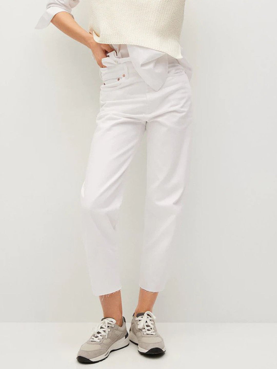 

MANGO Women White Slouchy Fit High-Rise Pure Cotton Clean Look Cropped Sustainable Jeans
