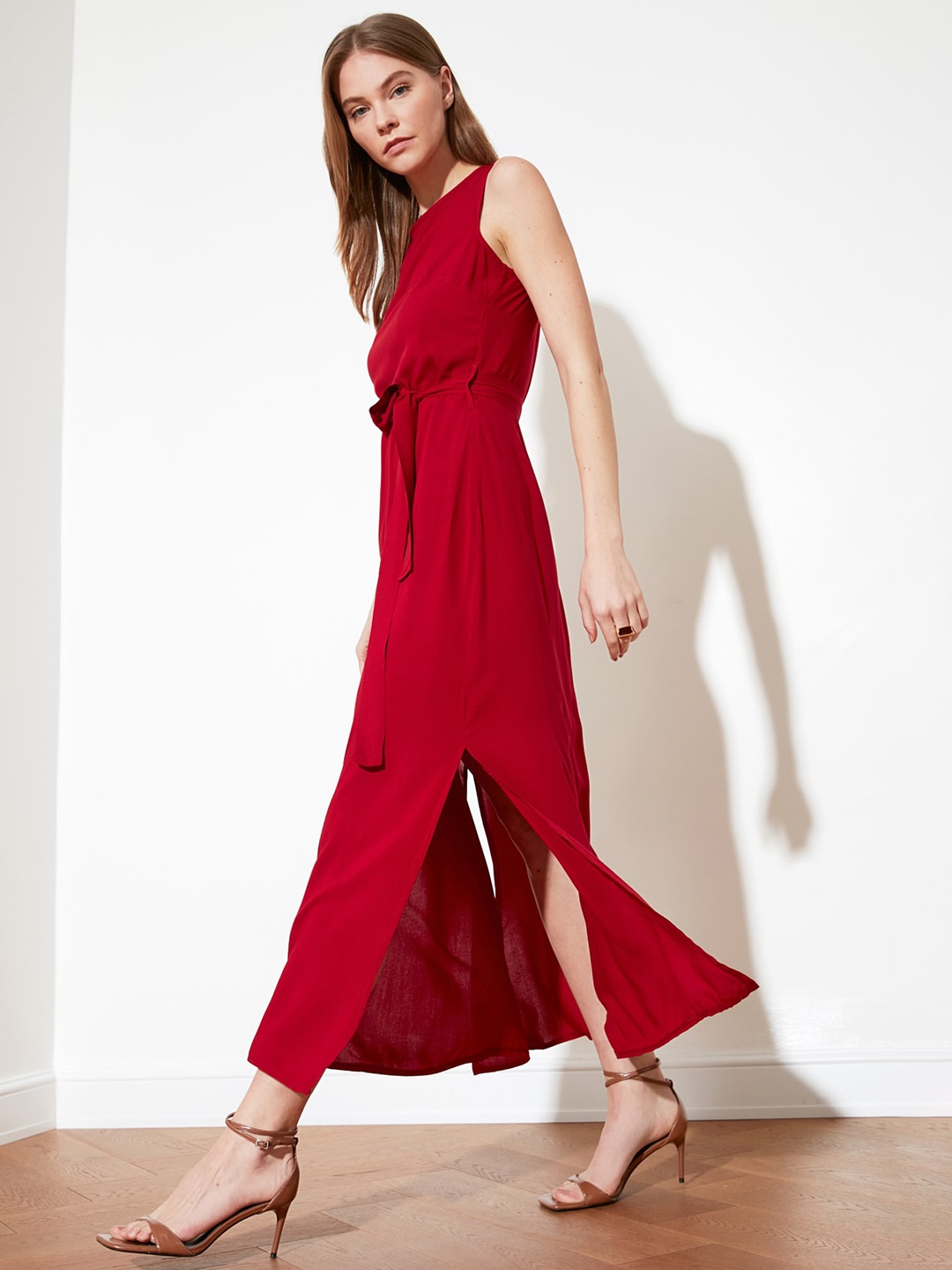 

Trendyol Women Maroon Solid Maxi Dress