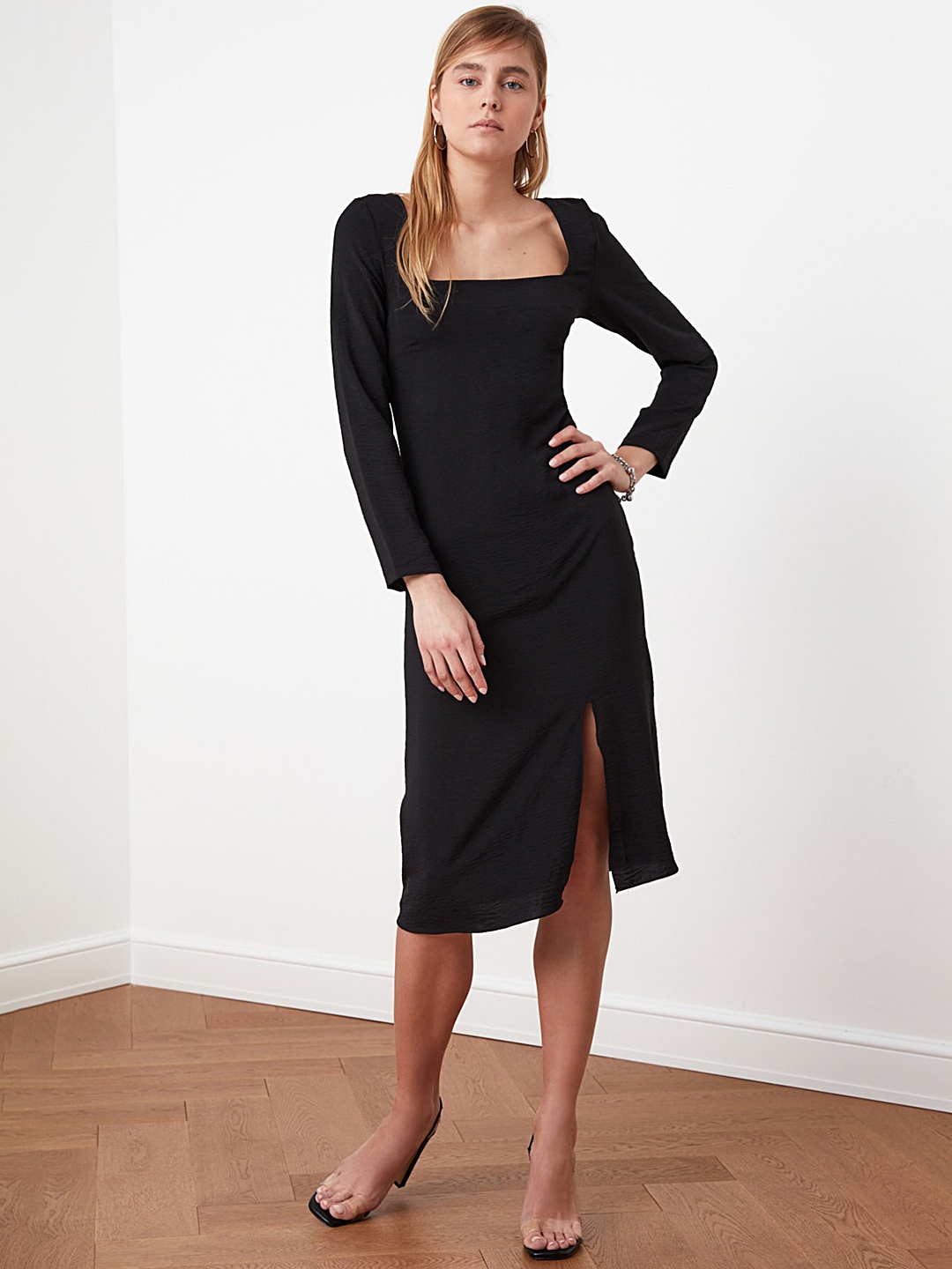 

Trendyol Women Black Solid Sheath Dress