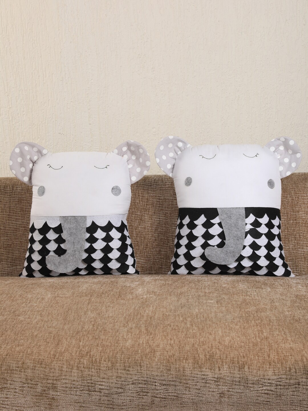 

My Gift Booth Set Of 2 Off-White & Black Elephant Cushions With Filler