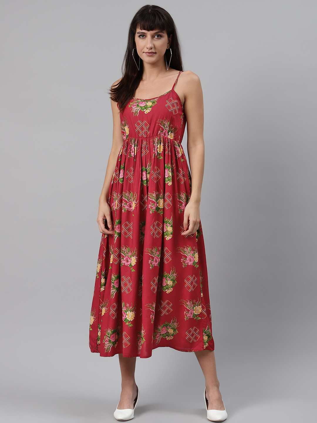 

Meeranshi Women Red & Green Liva Floral Print Maxi Dress