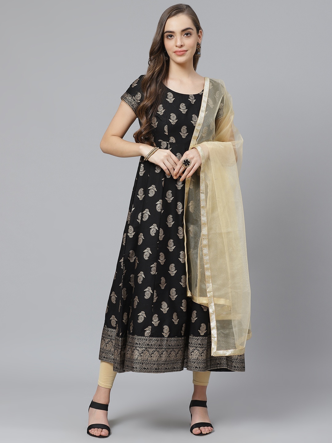 

Poshak Hub Women Black & Beige Paisley Print Kurta with Churidar & Dupatta