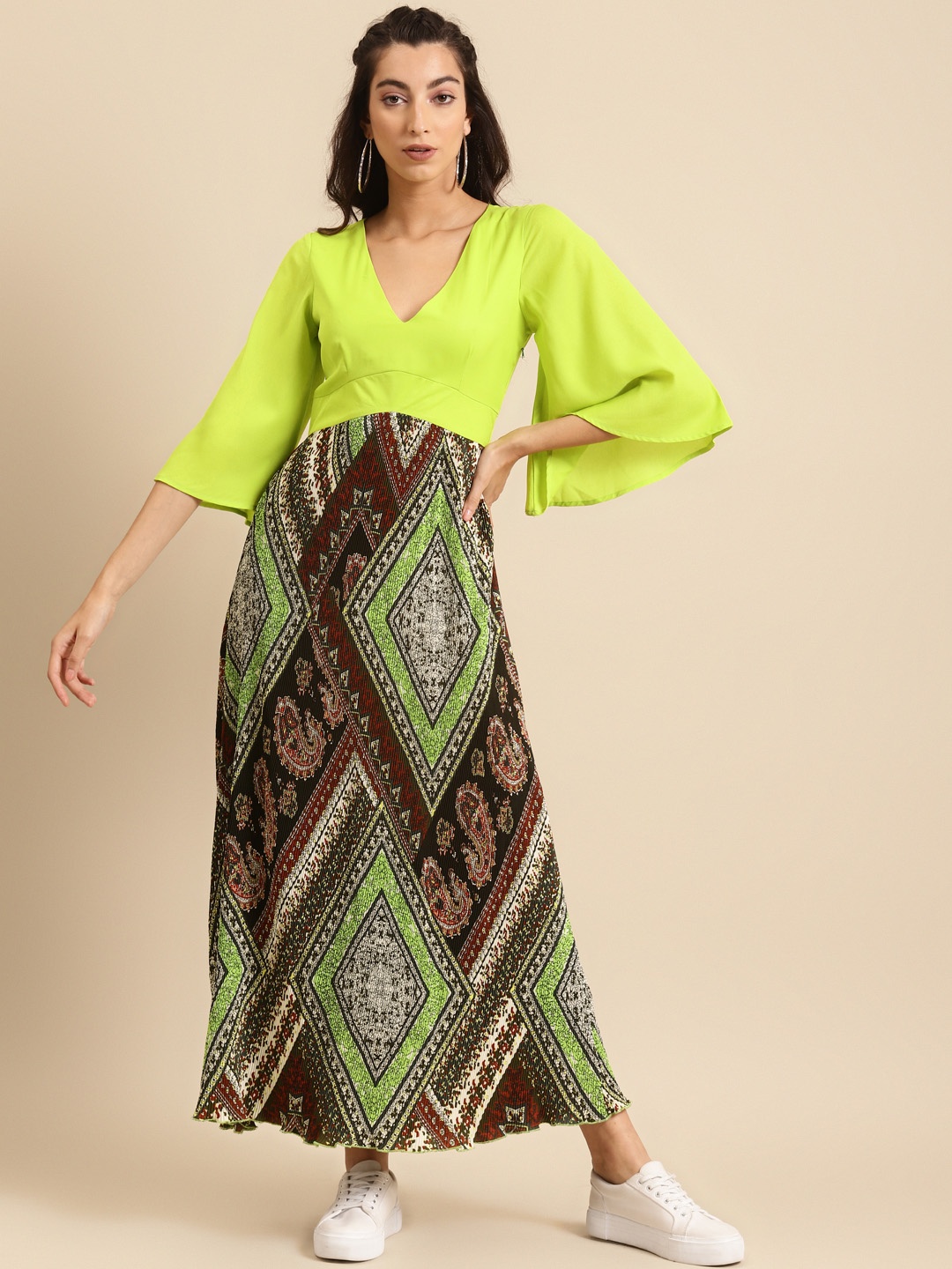 

DODO & MOA Women Green & Black Accordion Pleated Printed Empire Maxi Dress