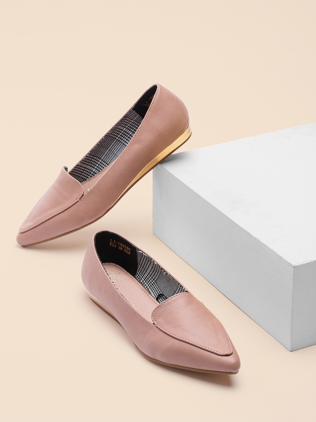 

her by invictus Women Pink Solid Ballerinas Flats