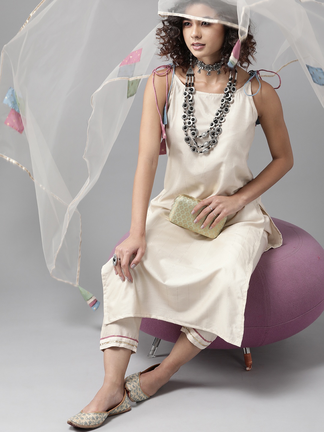 

Indo Era Elegant Off White Striped Kurta Set