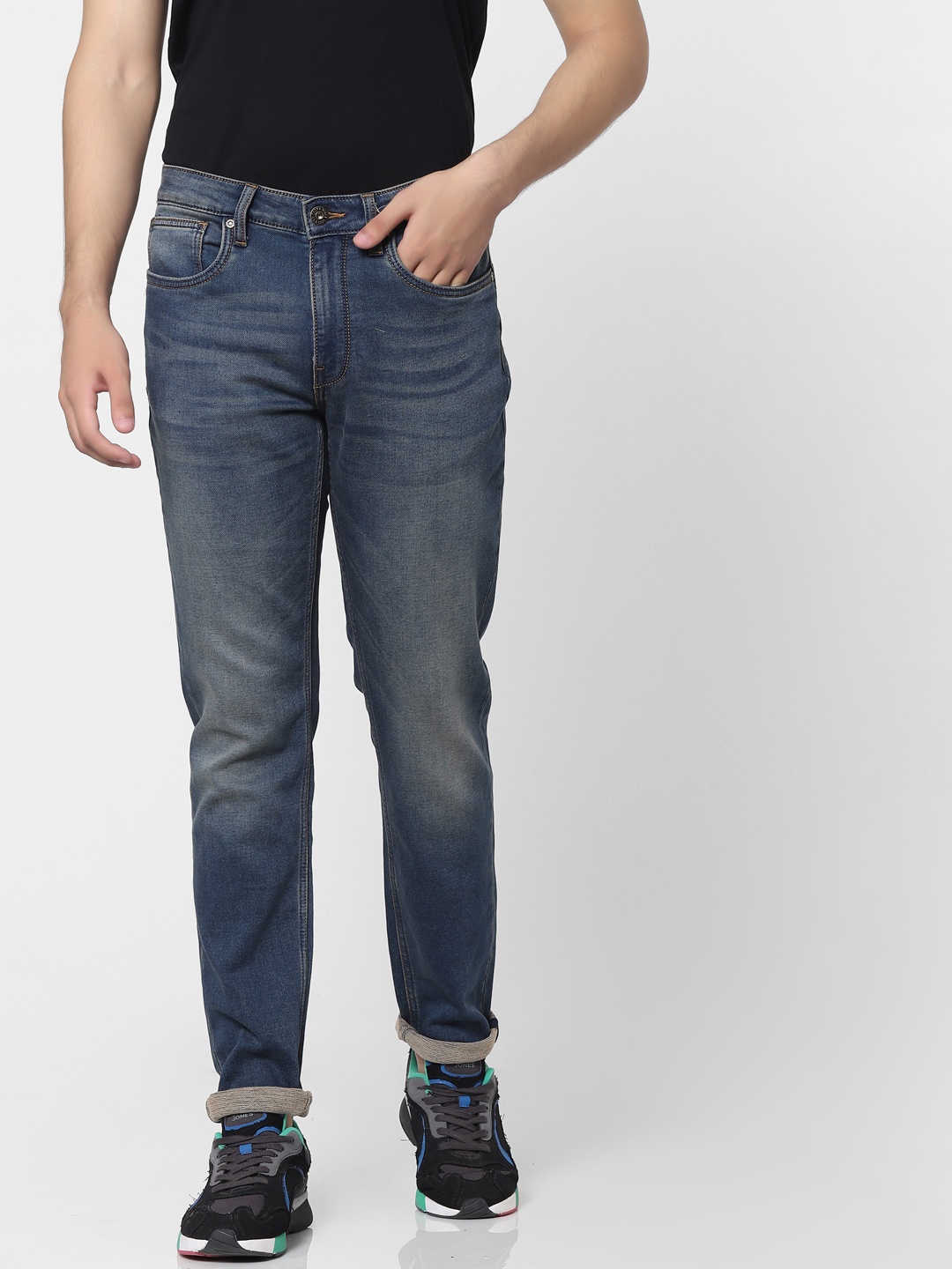 

Jack & Jones Men Blue Slim Fit Low-Rise Heavy Fade Stretchable Jeans