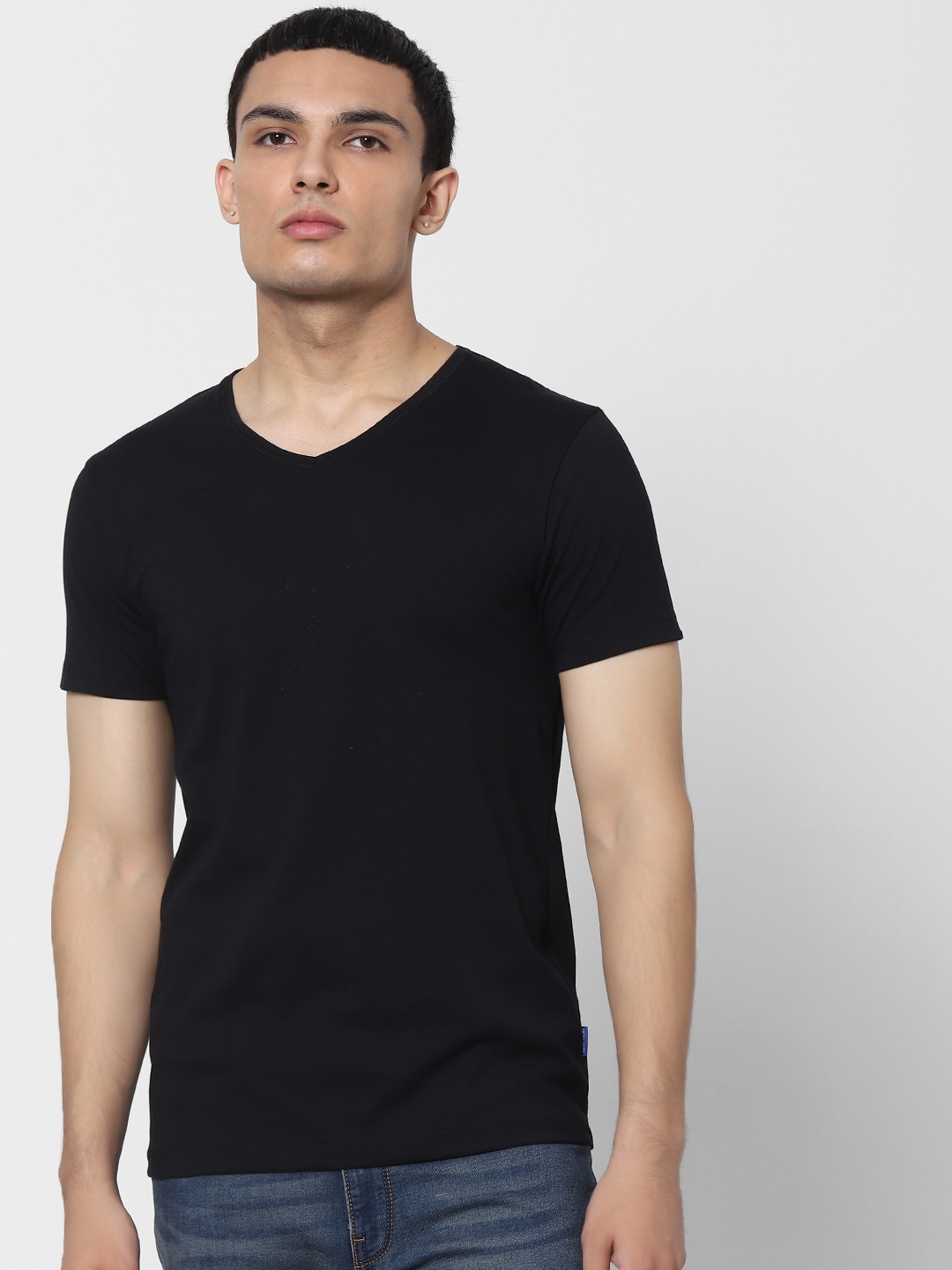 

Jack & Jones Men Black Solid V-Neck T-shirt