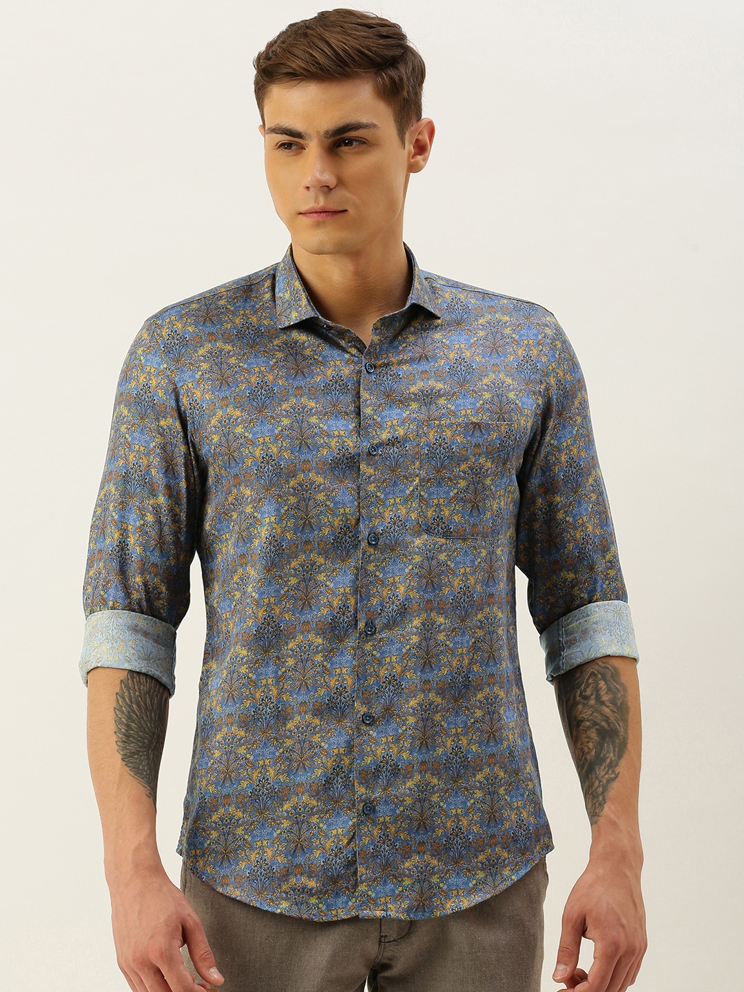 

Peter England Men Blue & Yellow Cotton Slim Fit Printed Formal Shirt