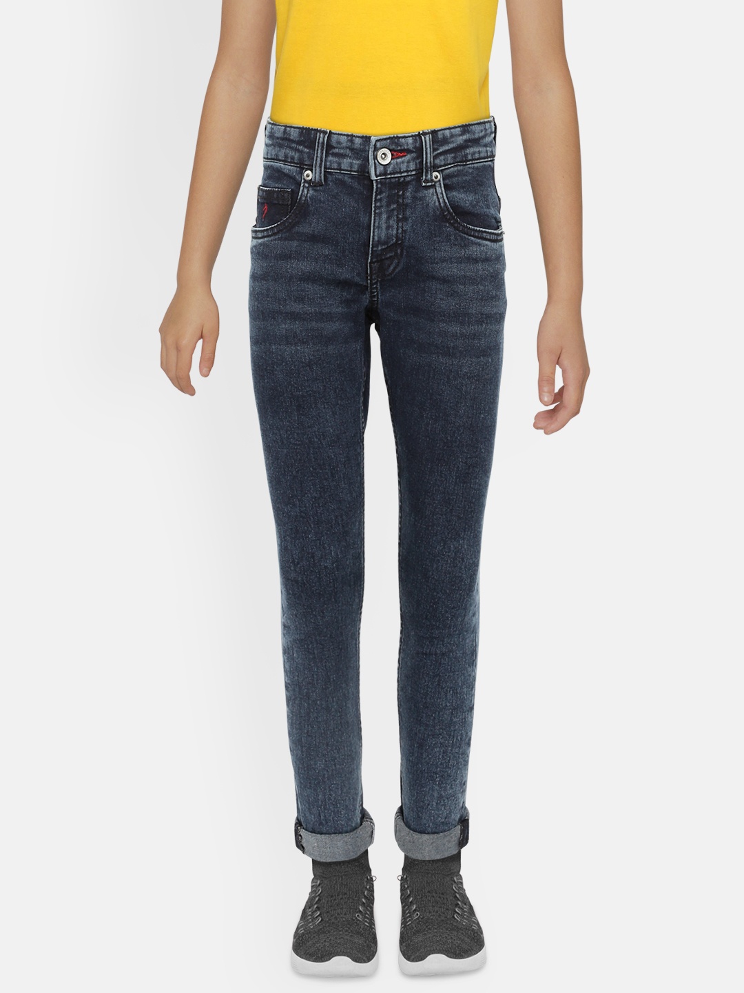 

Indian Terrain Boys Navy Blue Regular Fit Mid-Rise Clean Look Jeans