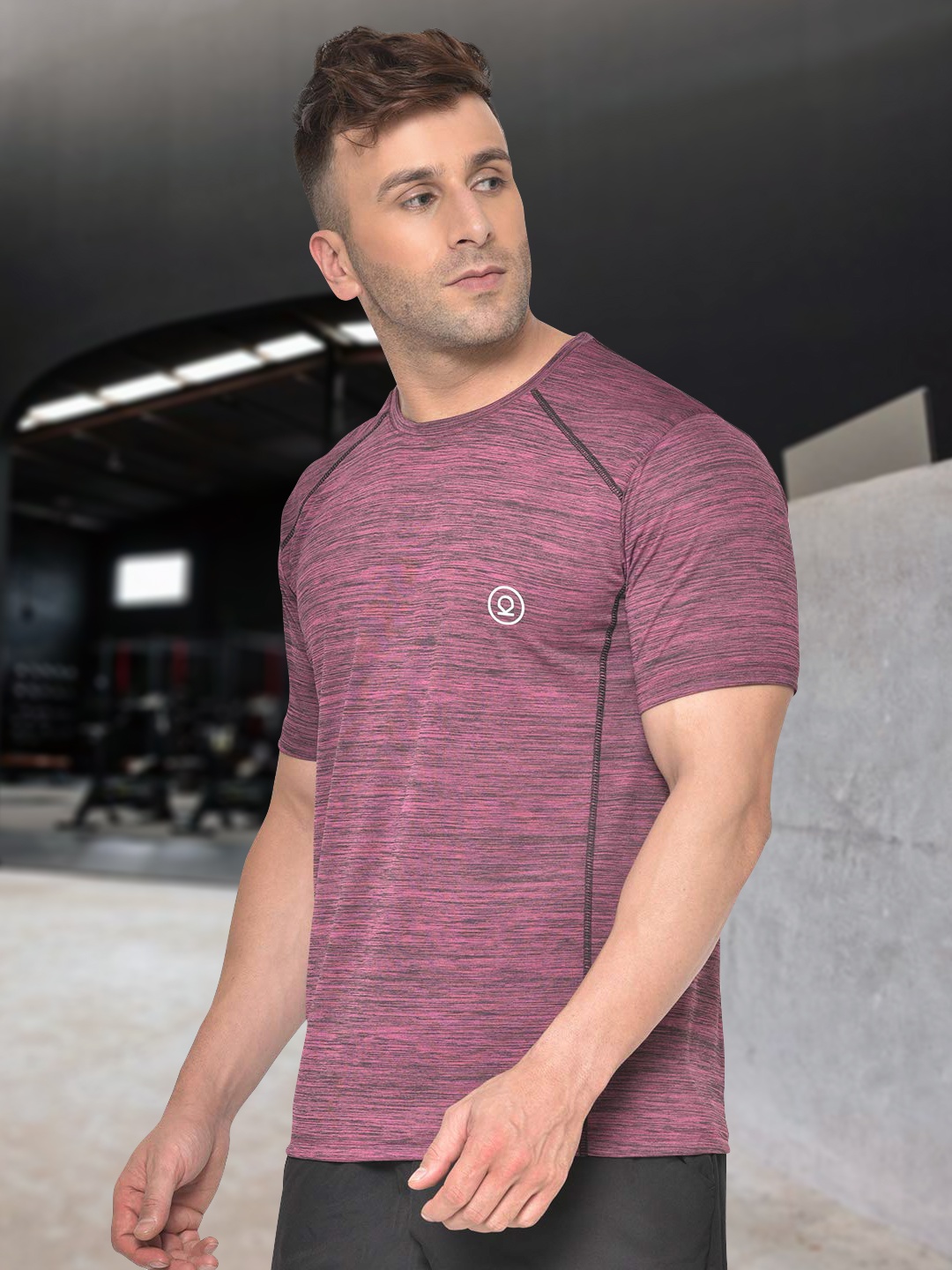 

CHKOKKO Men Magenta Self Design Round Neck Dry Fit Gym T-shirt