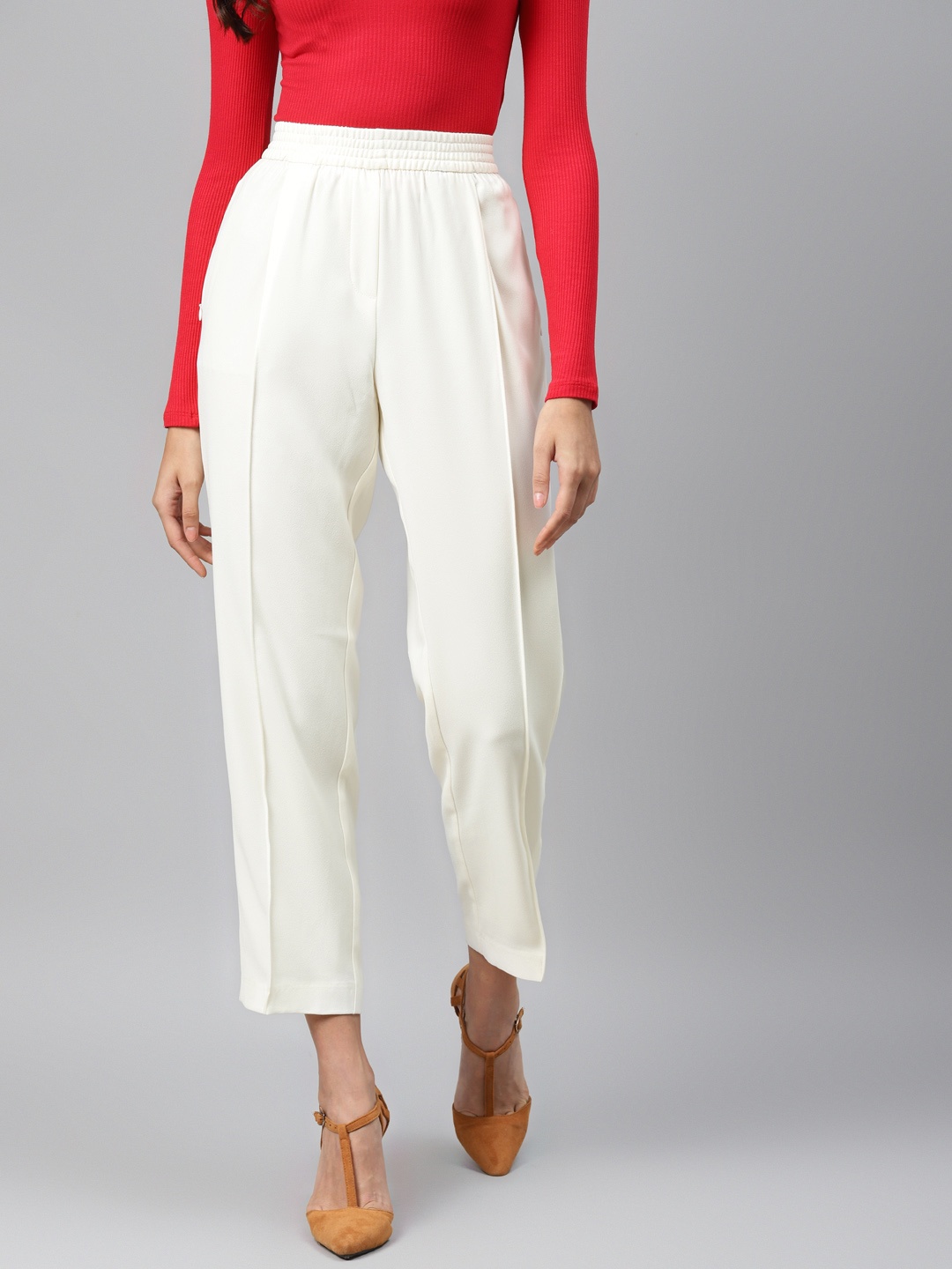 

Marks & Spencer Women Off-White Tapered Fit Solid Crop Darted Trousers