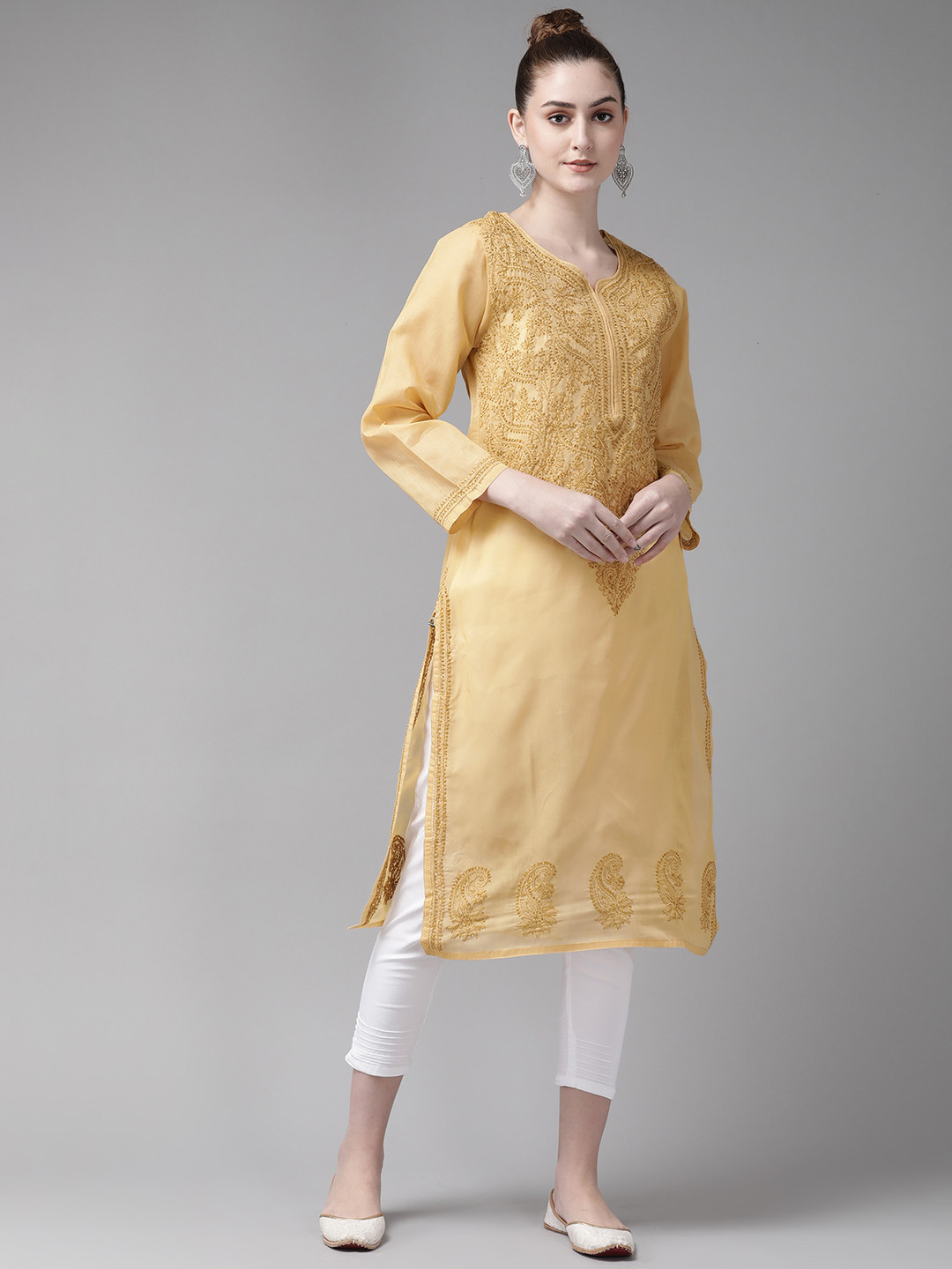 

ADA Women Beige & White Pure Cotton Chikankari Embroidered Handloom Kurta with Trousers
