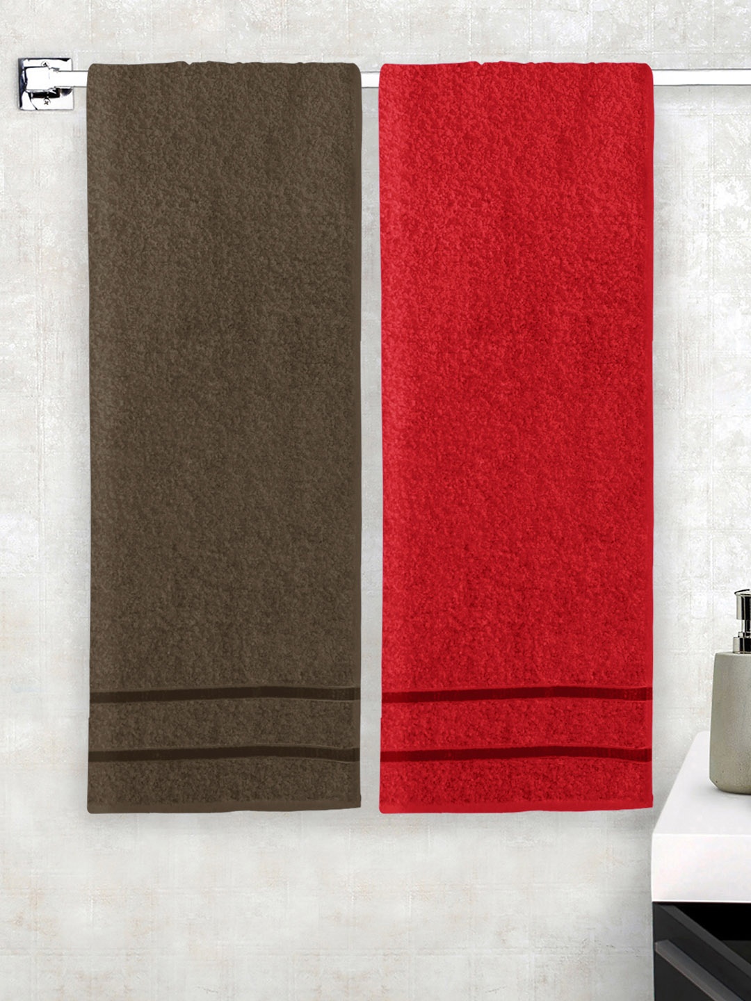 

Story@home Brown & Red Set Of 2 Solid 450 GSM Super Absorbent Terry Cotton Bath Towels