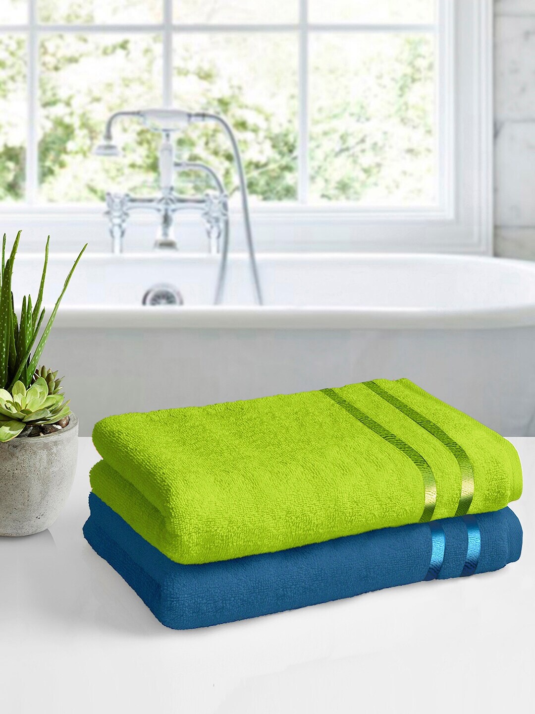 

Story@home Set Of 2 Green & Navy Blue Solid 450 GSM Bath Towels