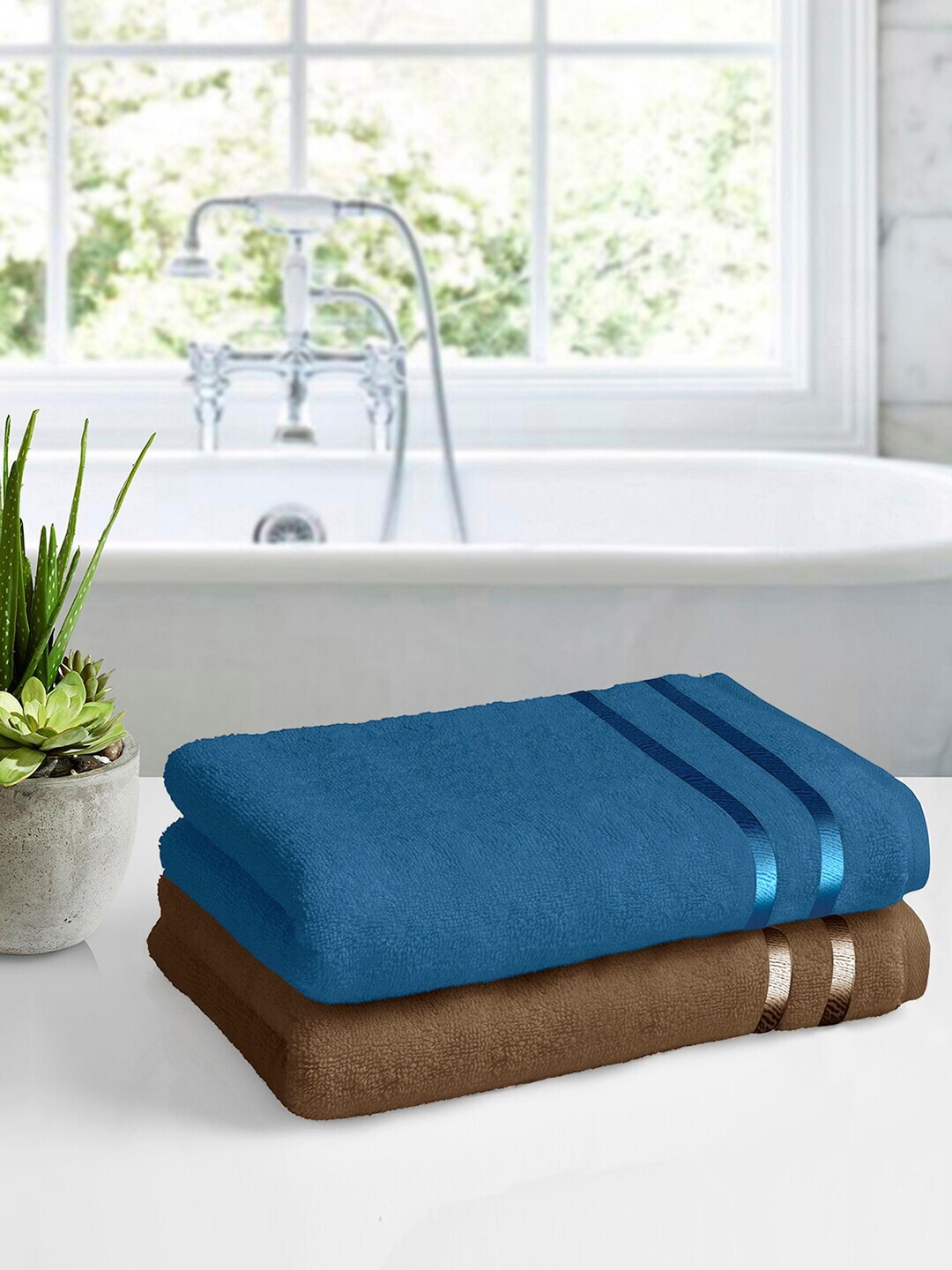 

Story@home Set Of 2 Navy Blue & Brown Solid 450 GSM Super Absorbent Bath Towels