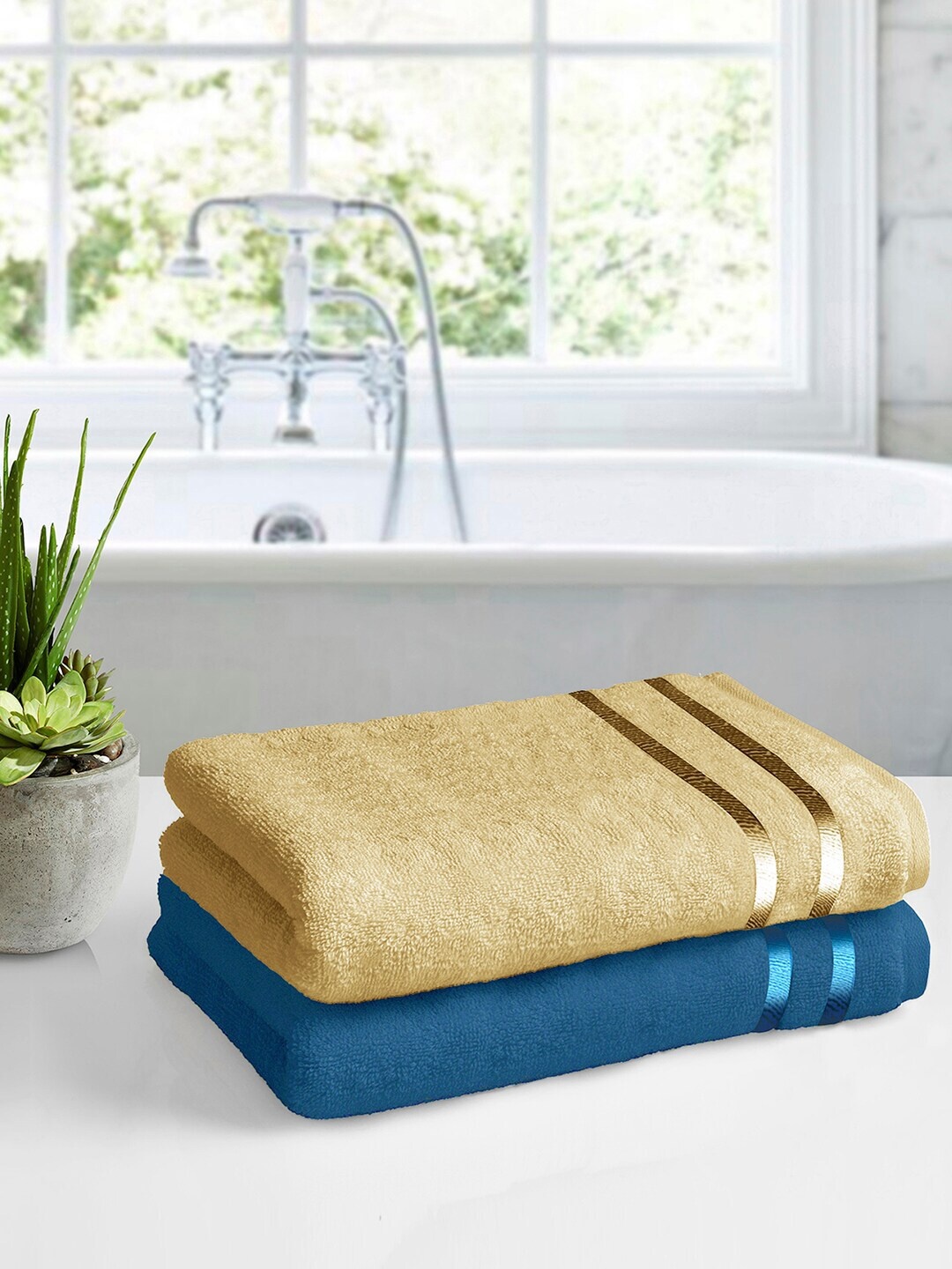 

Story@home Set Of 2 Navy Blue & Beige Solid 450 GSM Bath Towels